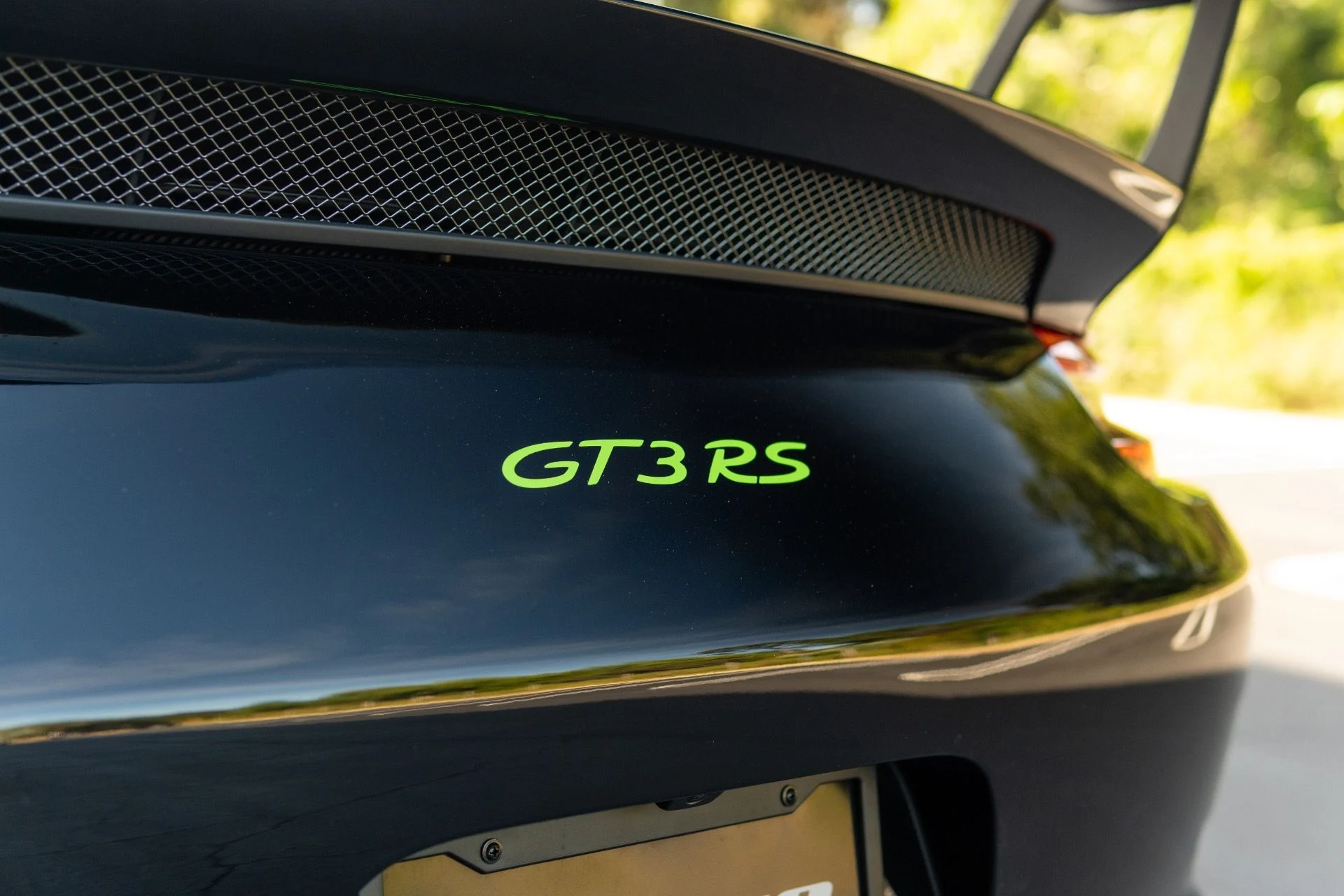 mph019_1531412026_Used_2019_Porsche_911_GT_3_RS_1765832694_ef164ada2d