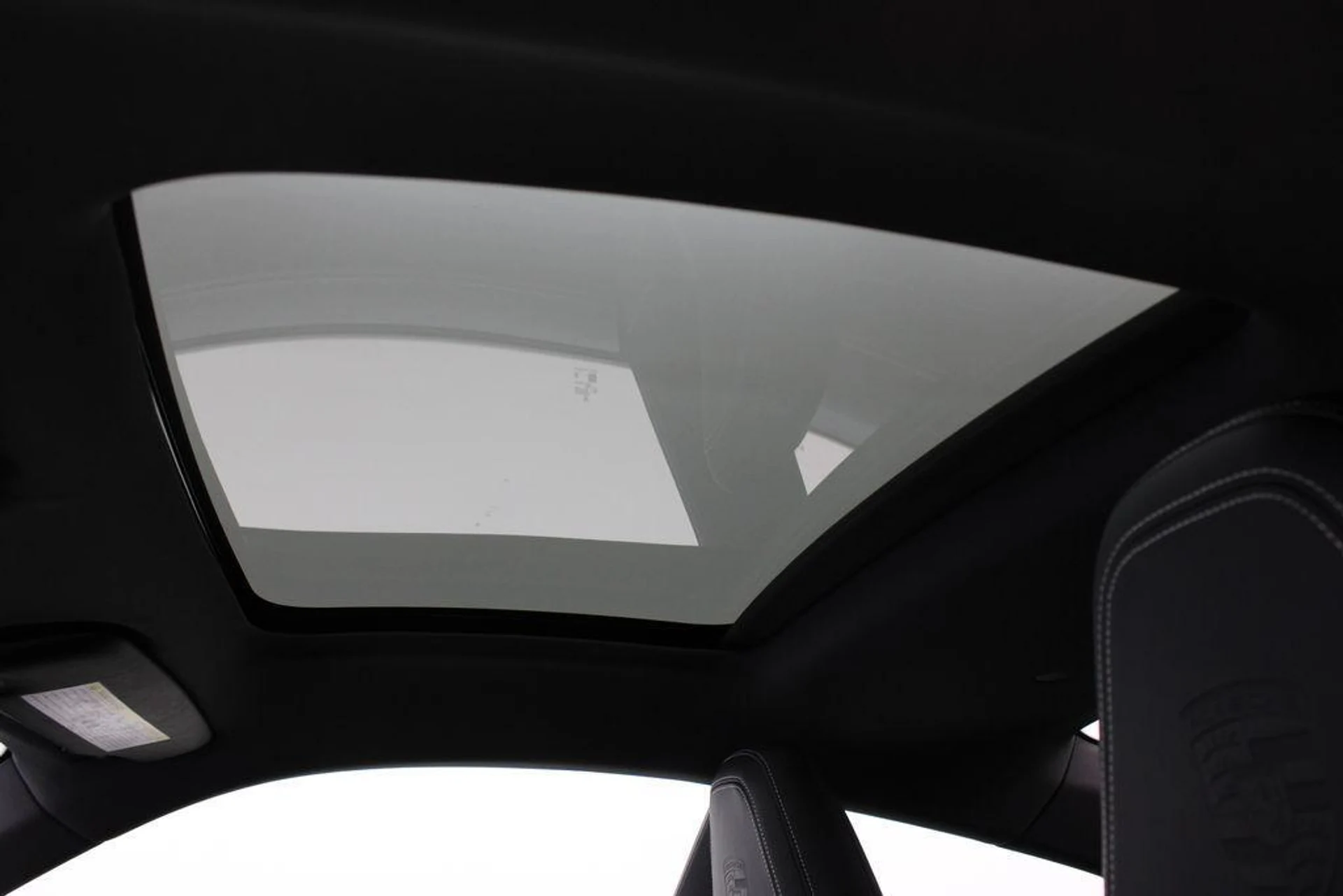 mph019_1531842223_n_UW_52_RLPJ_Odz_BE_58_FDMI_8_T_QE_6_I_cdd2ae057d