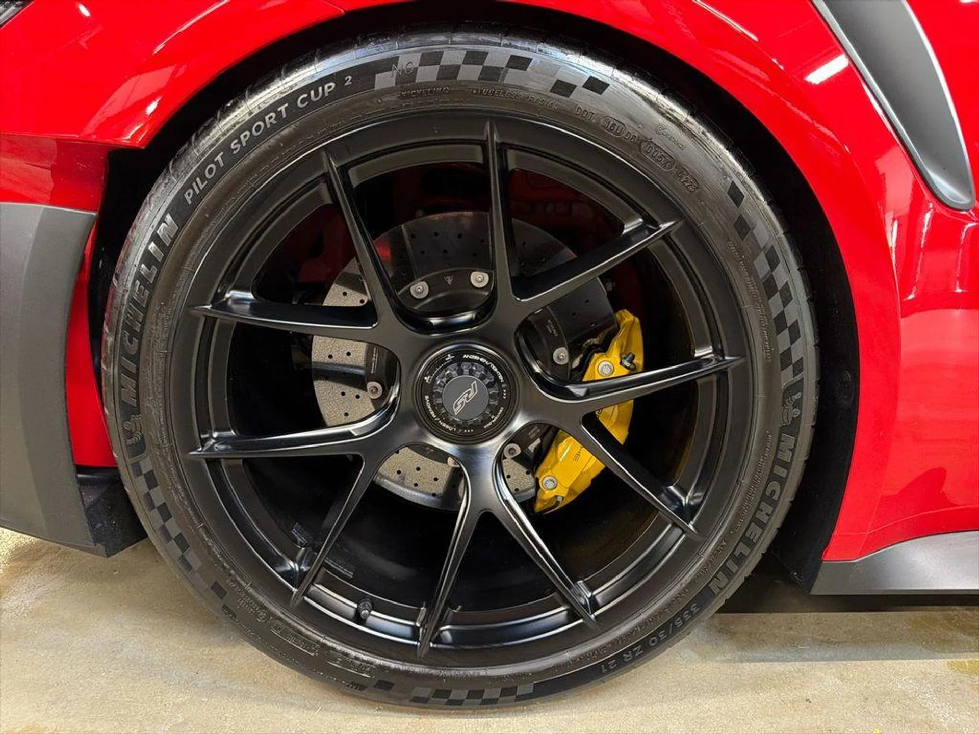 mph019_153469912_M_Nrcma4p_J_Yxuv_CLRMFPR_Npkjle_Y_a8aa6fad4b