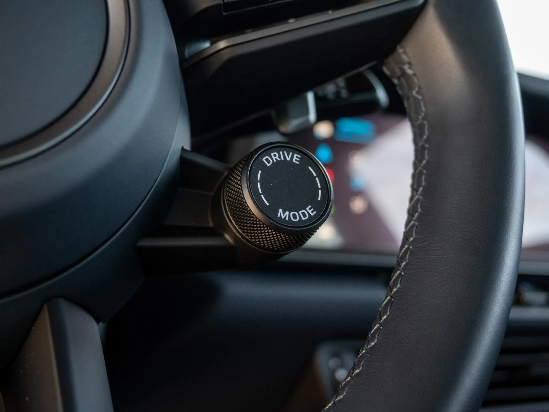 mph019_154630003_f945aba3956dfb1e8563648e04e3fe93x_4fd14676b9