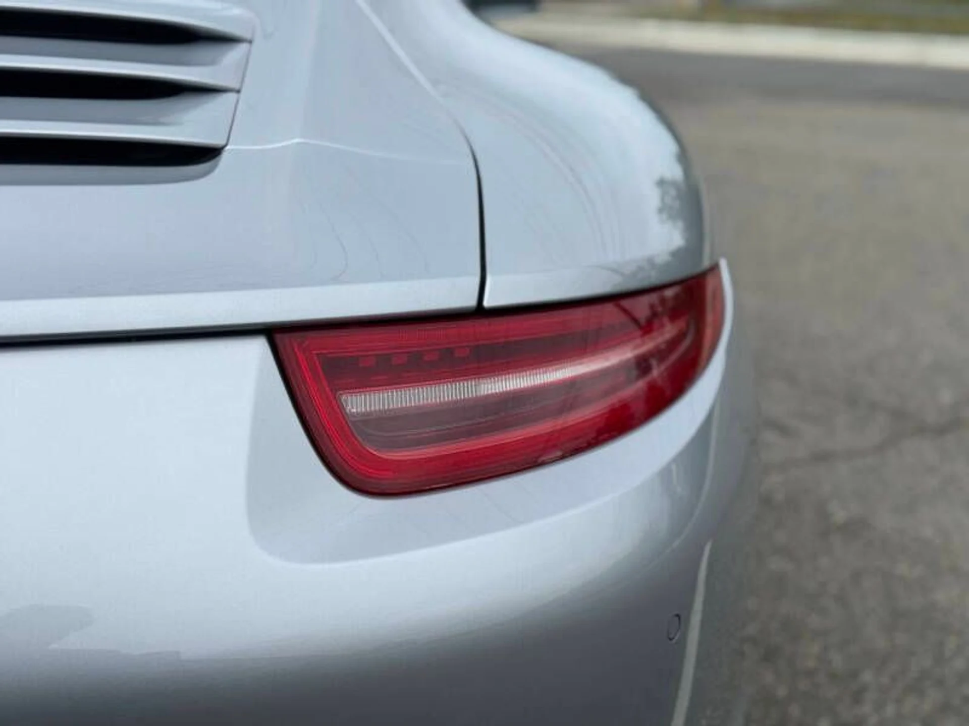 mph019_15561150_2014_porsche_911_carrera_s_2dr_coupe_40cc3a82a0