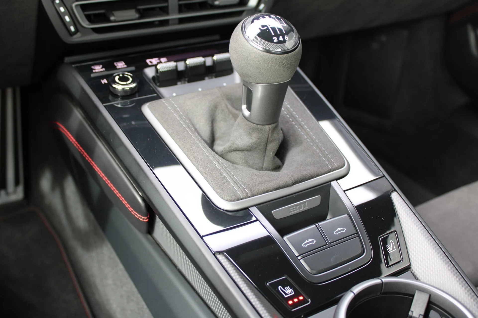 mph019_1556950738_8fcc61f05c1bf237d1335c33f597e159_e5853e06b3