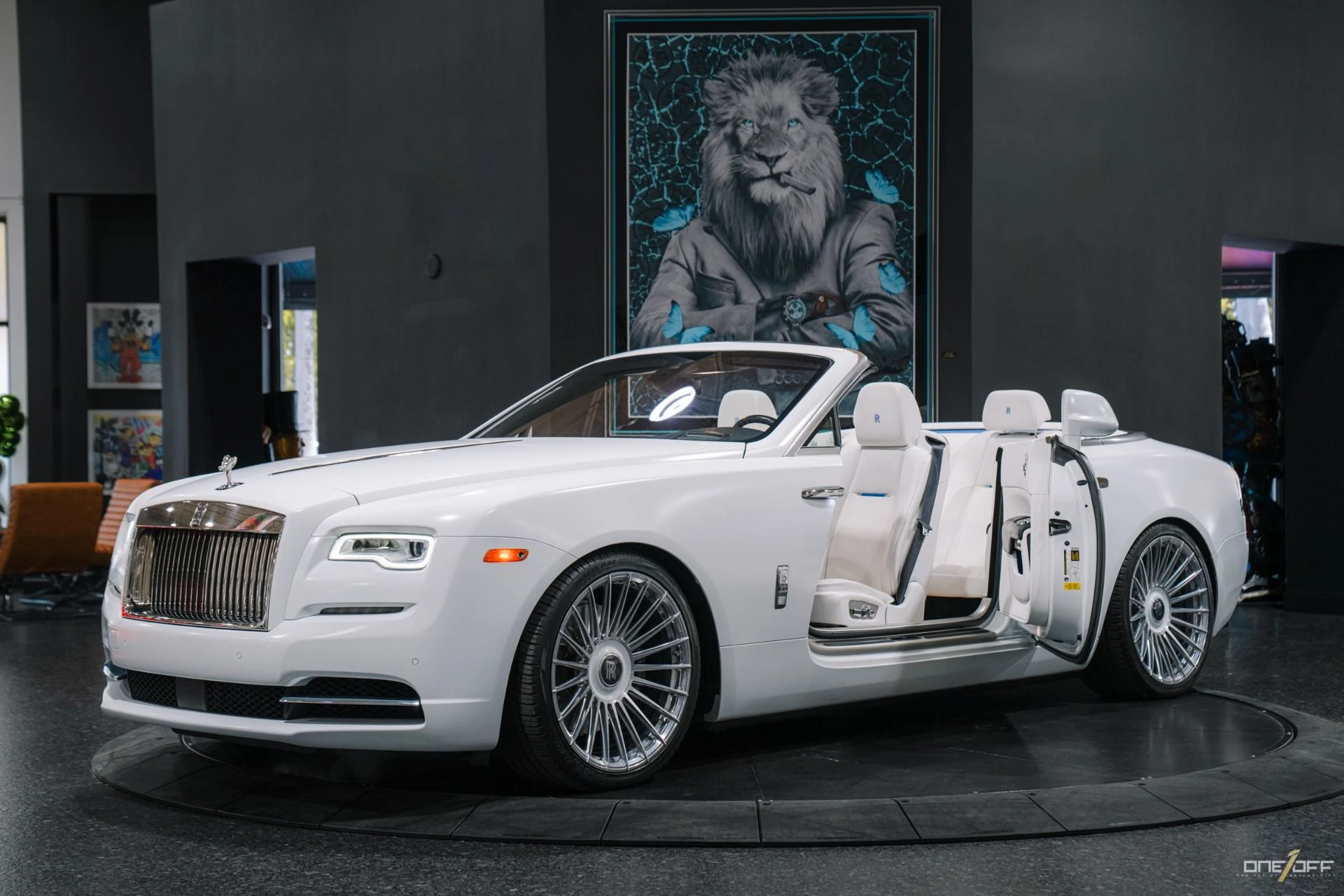 mph019_1566352169_Used_2018_Rolls_Royce_Dawn_Orange_County_Edition_2_Factory_Matte_Paint_on_Spofec_Wheels_1751316566_ed57bb8177
