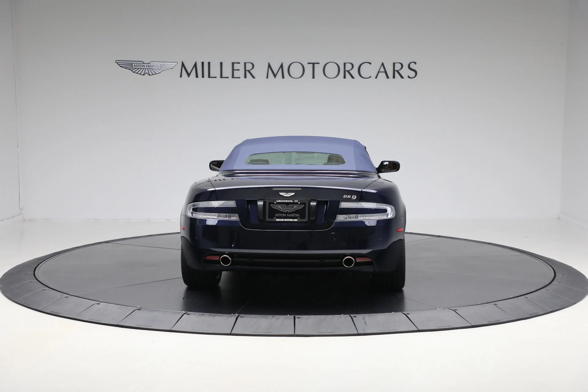 mph019_1569540683_Used_2007_Aston_Martin_DB_9_Volante_c15cc713ef