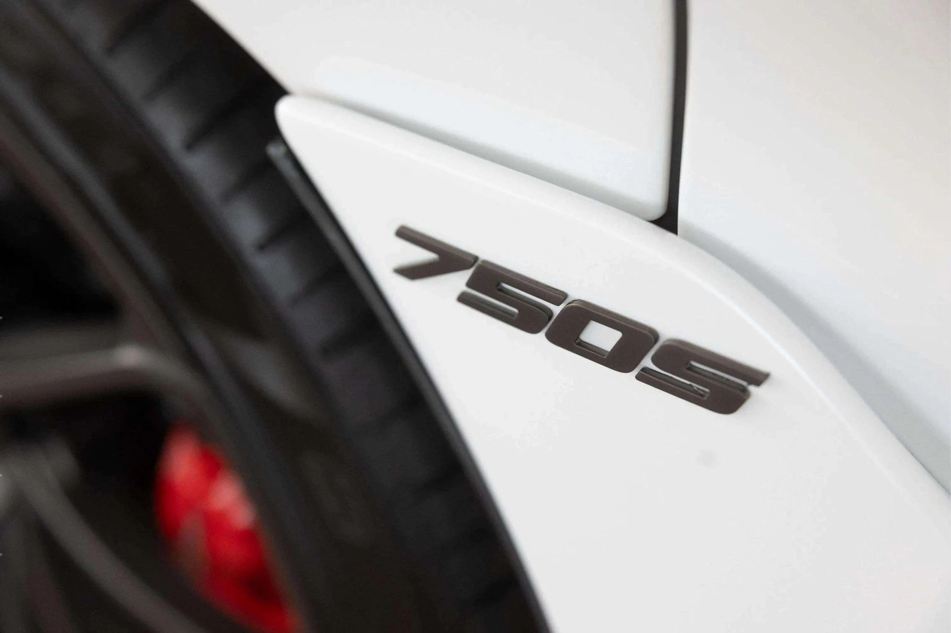 mph019_1572307111_image_20_7092470402