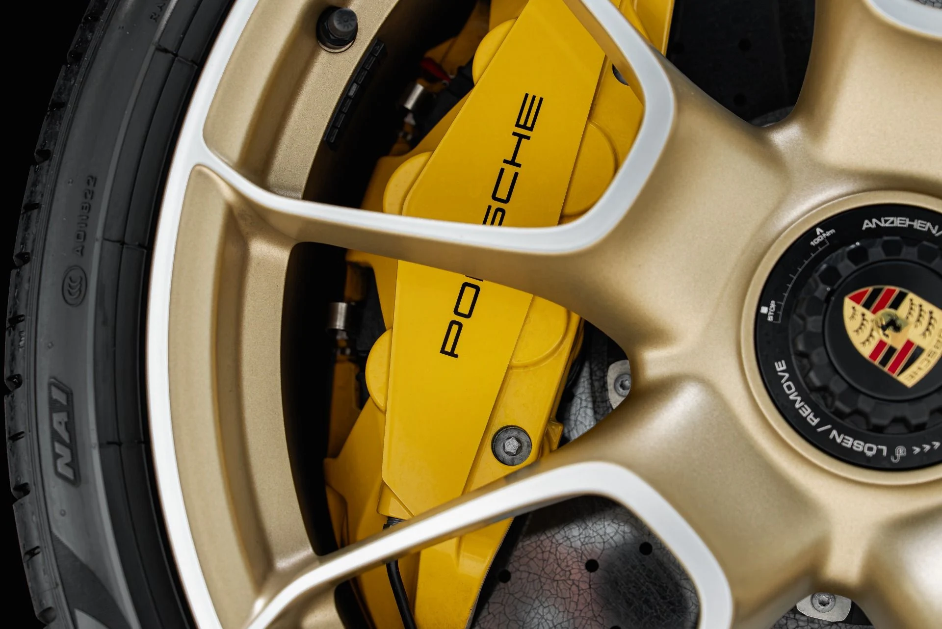 mph019_1579321079_Used_2022_Porsche_911_Turbo_S_1788393855_8e16aa89b3