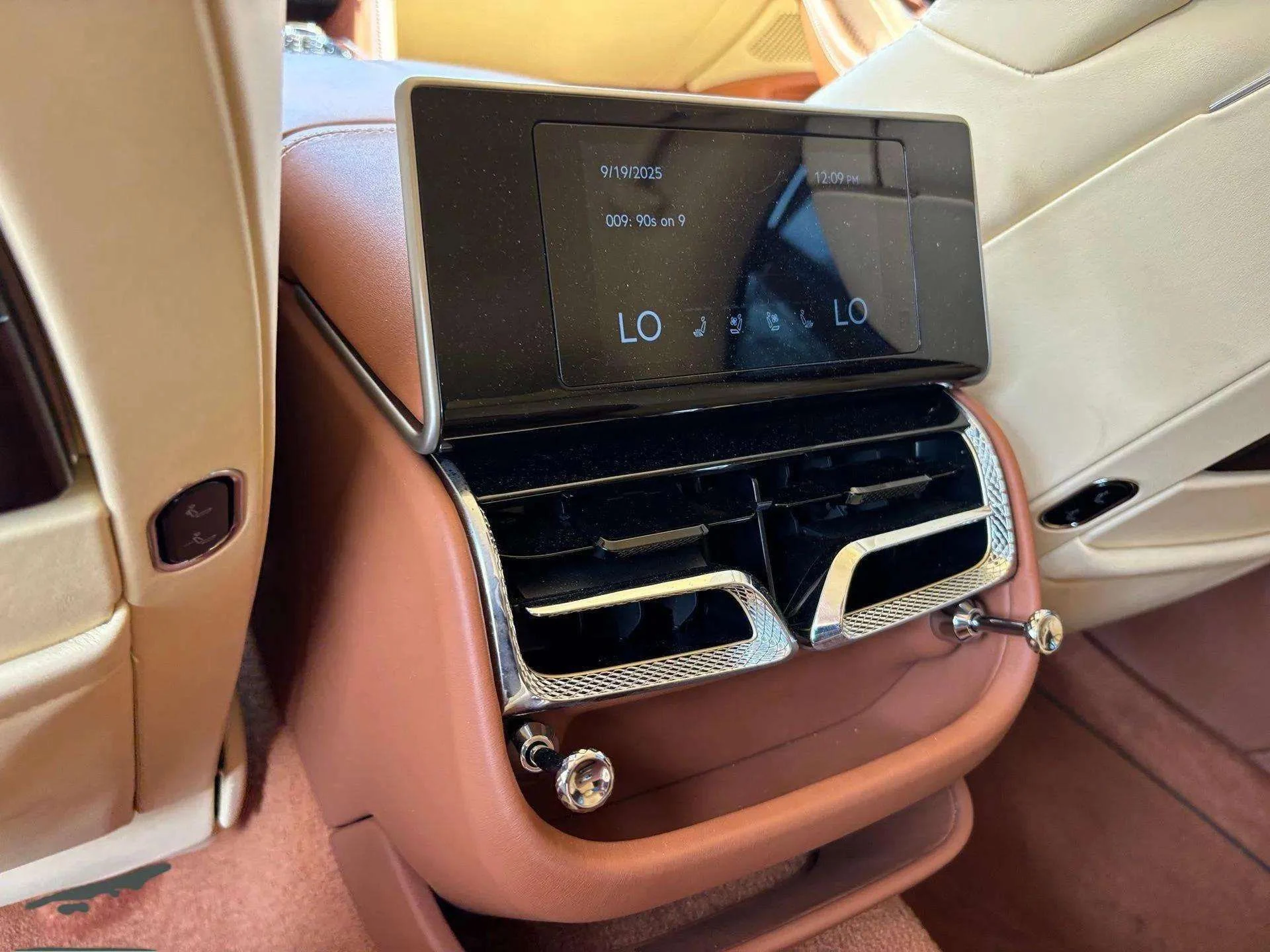 mph019_1579731036_13155b2fe87b48e7825b46f2ab27c063_44a6d8dc9a