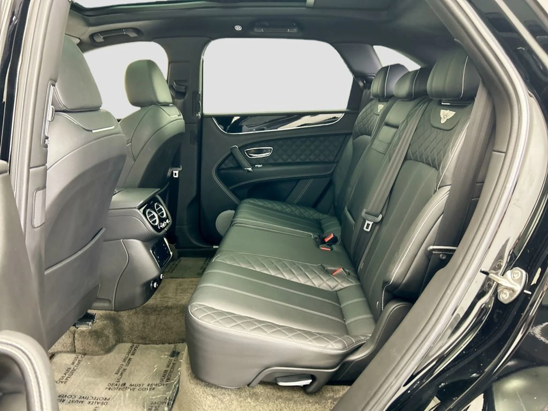 mph019_1582456229_used_2017_bentley_bentayga_w12firsteditionawd_8119_22988932_20_1024_e8772f5479