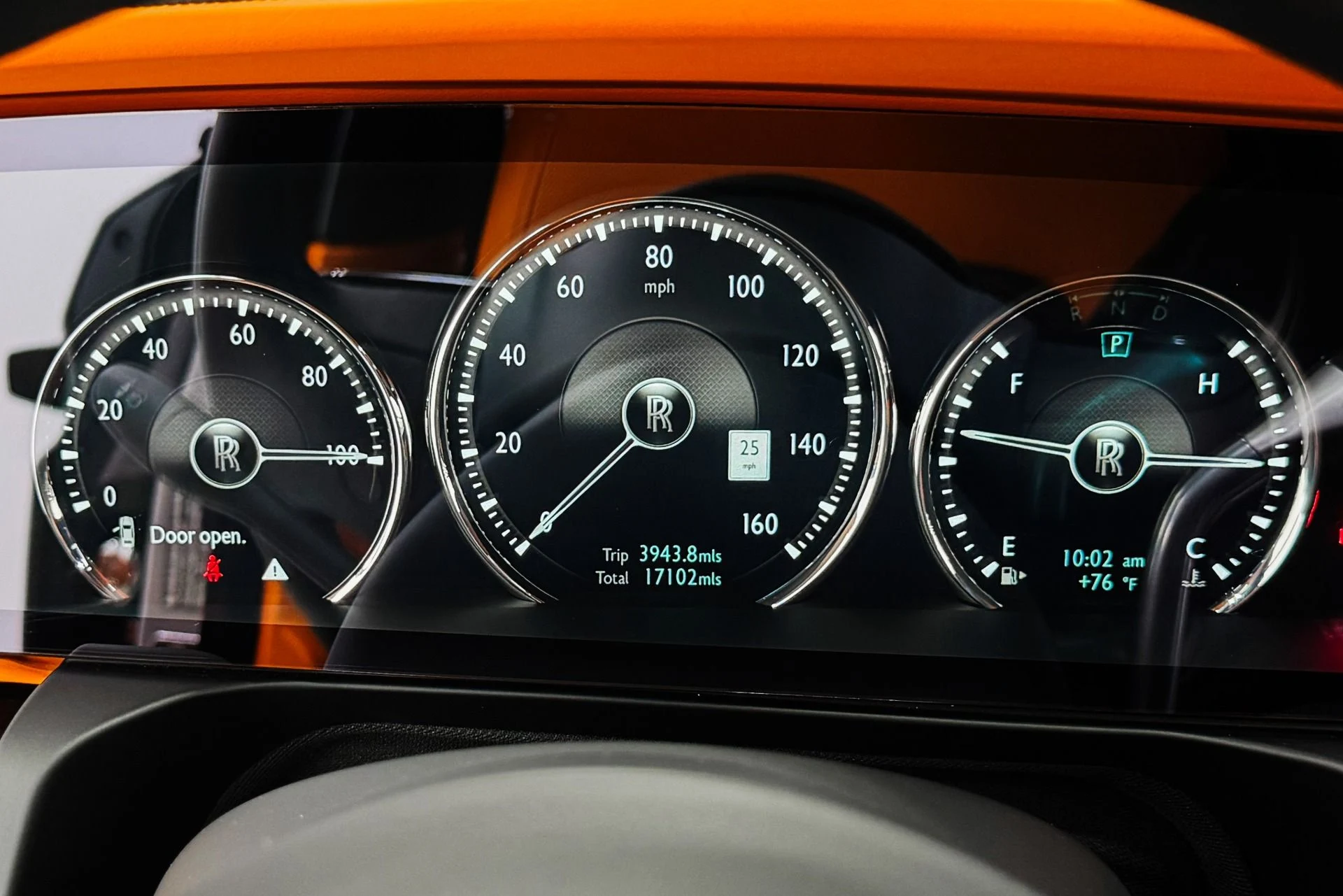 mph019_1582490689_Used_2022_Rolls_Royce_Ghost_The_Ghost_Package_Bespoke_Audio_Illuminated_Fascia_1785265086_fe75be40f8