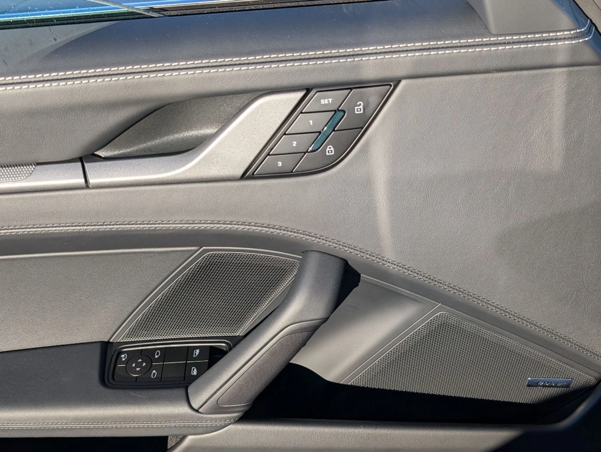 mph019_1585138797_4c6d1d0ad3d11057afd580440b9f8085_e3174fbbae