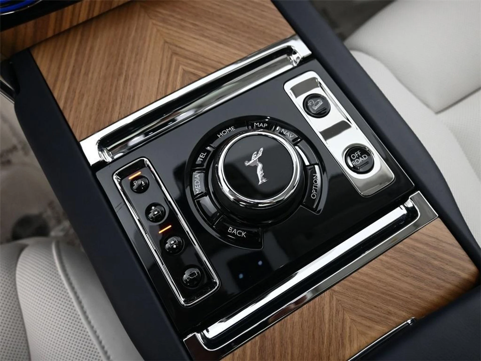 mph019_1590312481_H_Kd_EO_Fa_MI_Jm9o_R0_TH_7g_Koyn4_K_c_8658851e9c