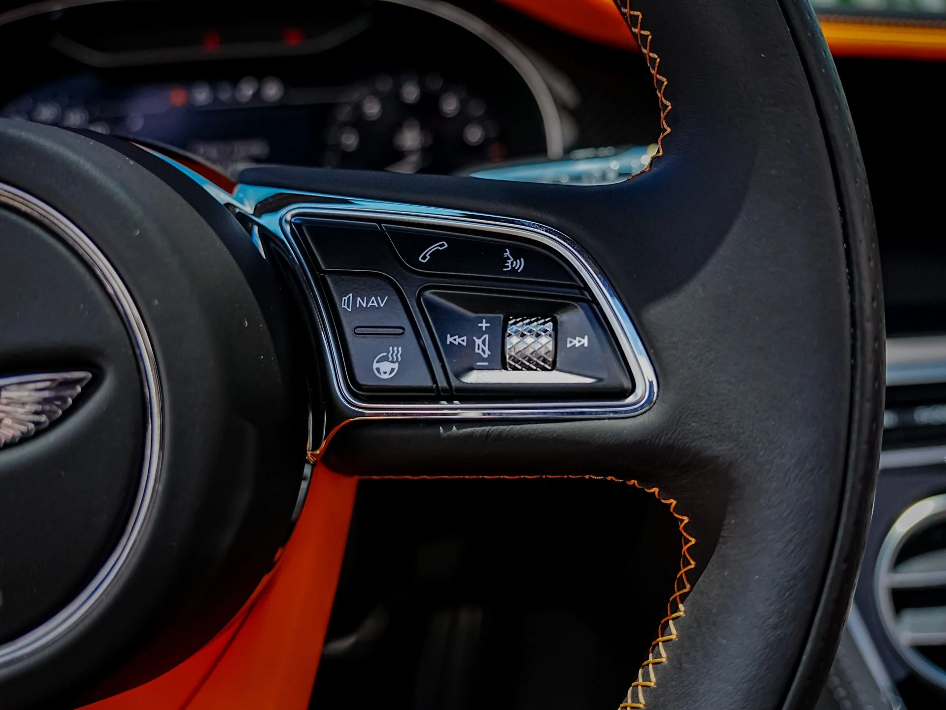 mph019_1595219711_Hi_Tech_Luxury_Imports_LLC_SCBDT_4_ZG_2_PC_008421_image_19_1bb7aafb38