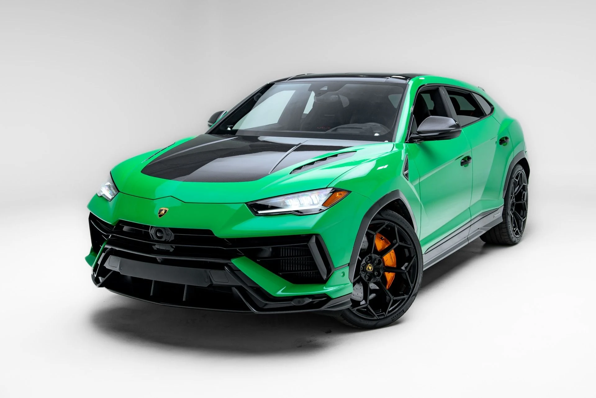 mph019_1602676439_Used_2023_Lamborghini_Urus_Performante_1776977972_0e0a81dd34
