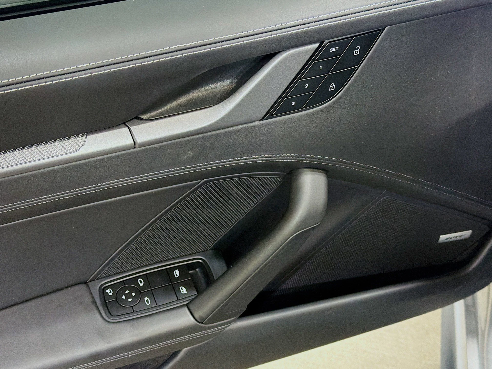 mph019_1611587353_17aba01a9ce8f944746109ae428c1ca0_a6dae04188