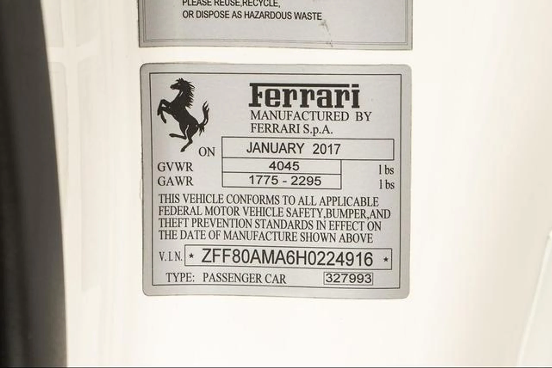 mph019_1616832414_HTE_5_Oru_Niu_Yg_KJ_Jmh4_Irn_R4_VRSE_a56aea2ea0