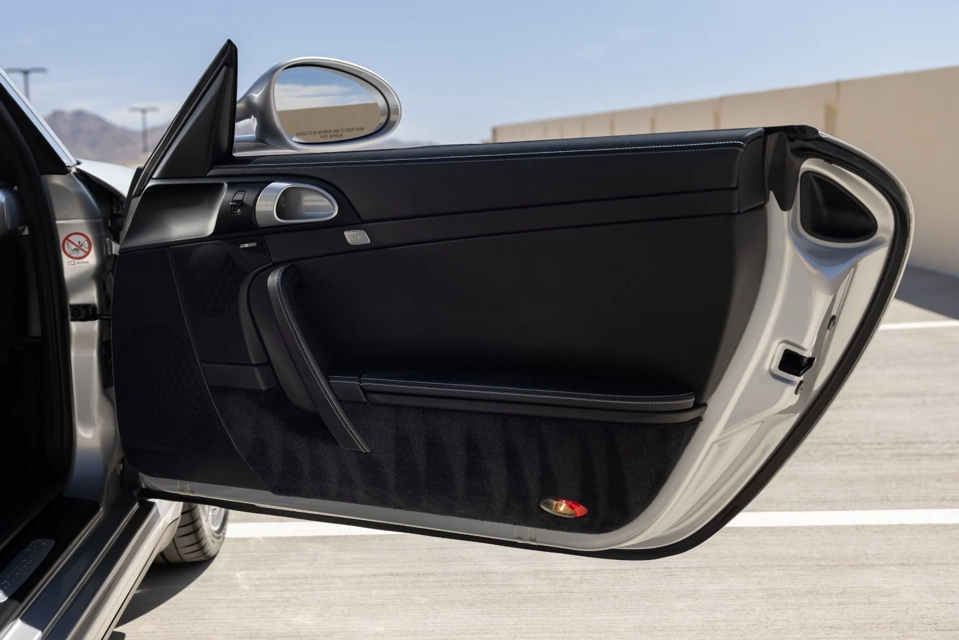 mph019_1621512713_Used_2010_Porsche_911_Targa_4_S_1775765317_5b6a9a81b9