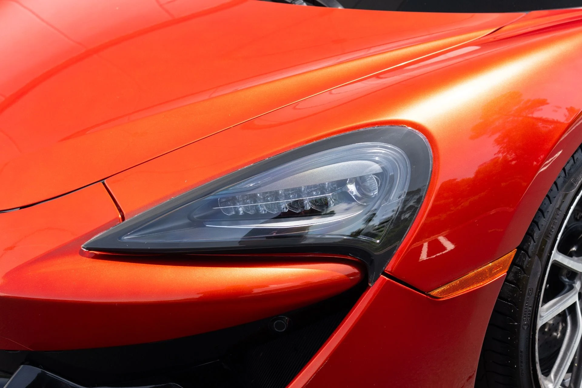 mph019_162468842_Used_2018_Mc_Laren_570_GT_1778087096_be7fcd3b5c
