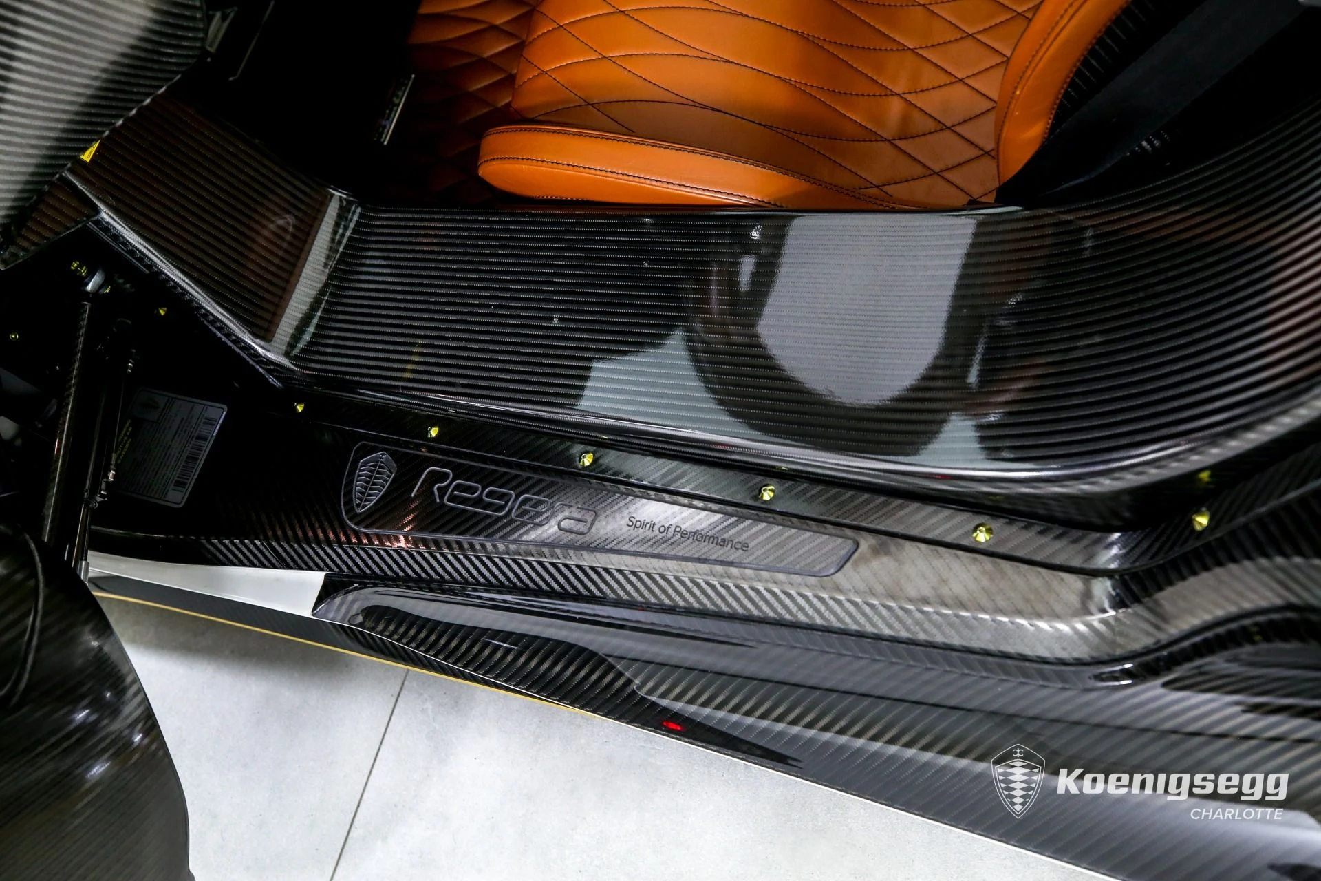 mph019_1629399382_Used_2019_KOENIGSEGG_REGERA_RWD_1703801720_13c3bb82d3