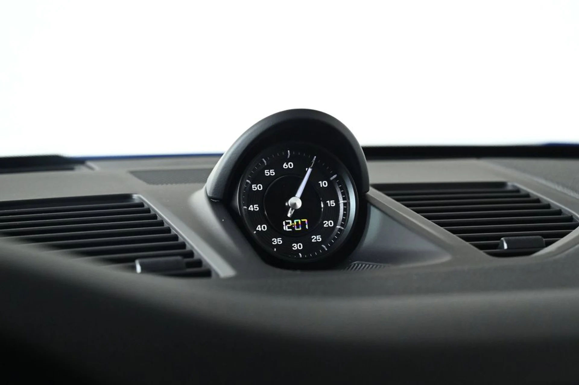 mph019_1632123120_122f6a914b3615890d3e6e385e882525x_ee96929955