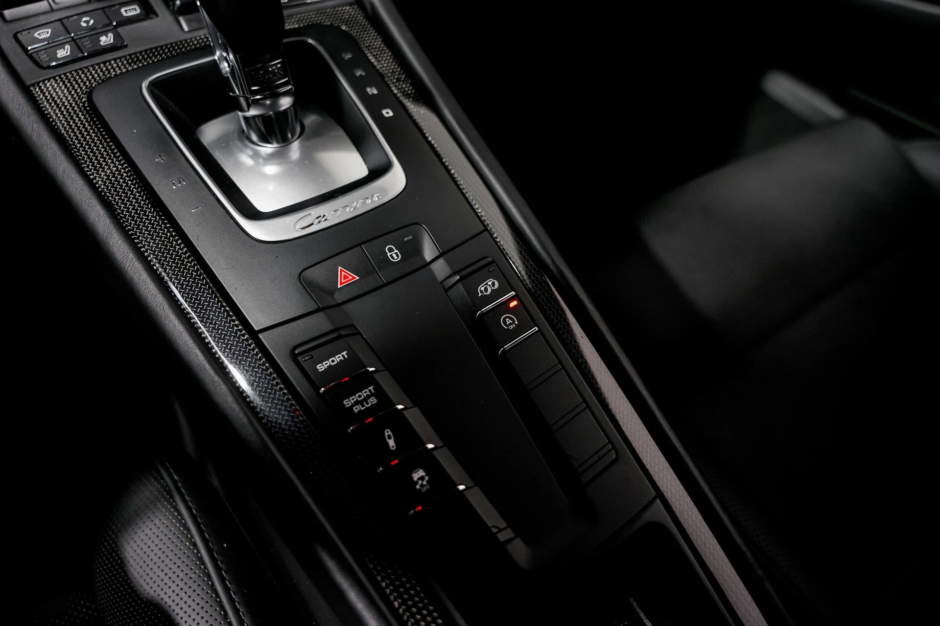 mph019_1638398238_e11d2e2bddcc17e3903c6d932a9bb400x_5f934e7de6