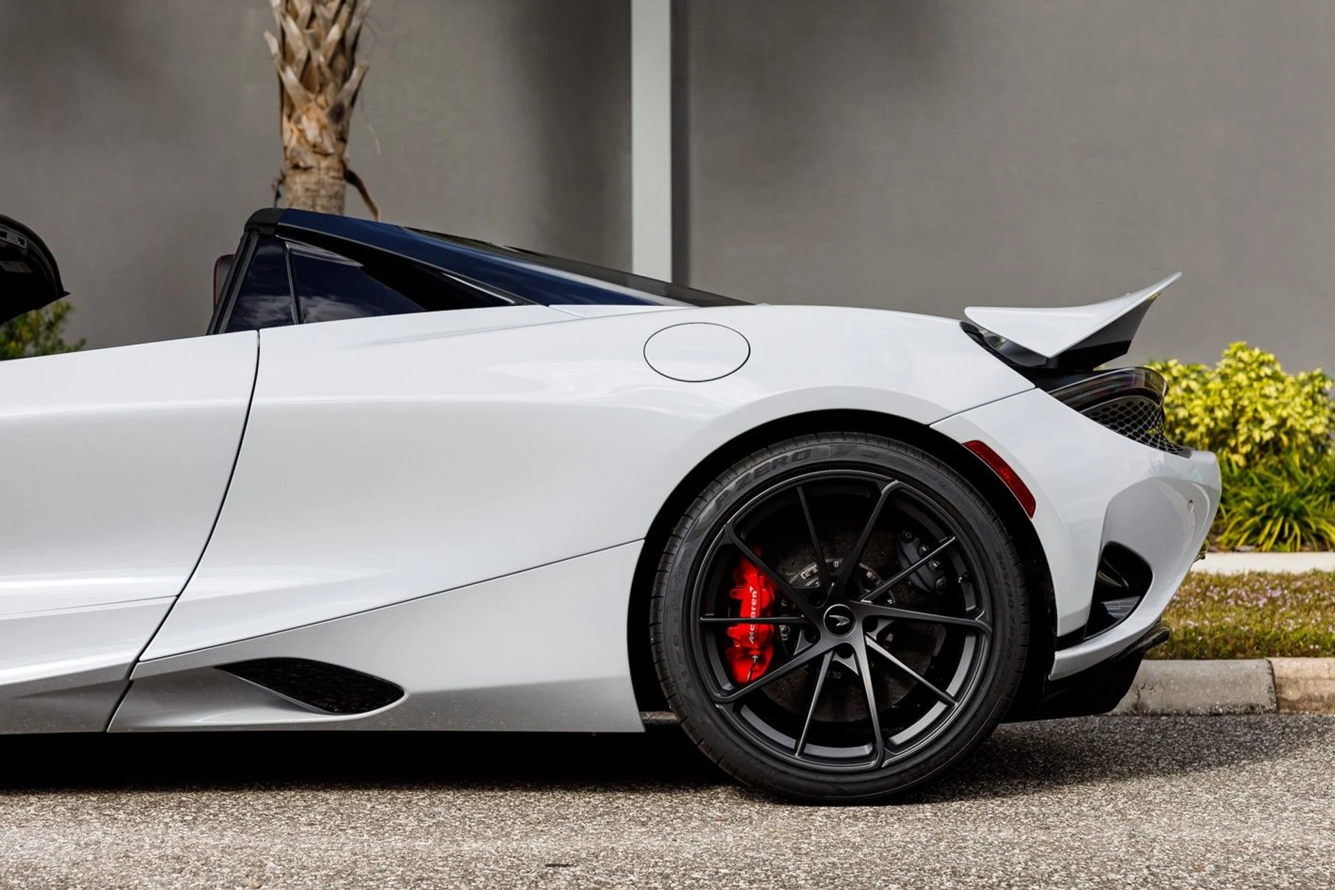 mph019_1639524000_637_p20_l_3203ce02da