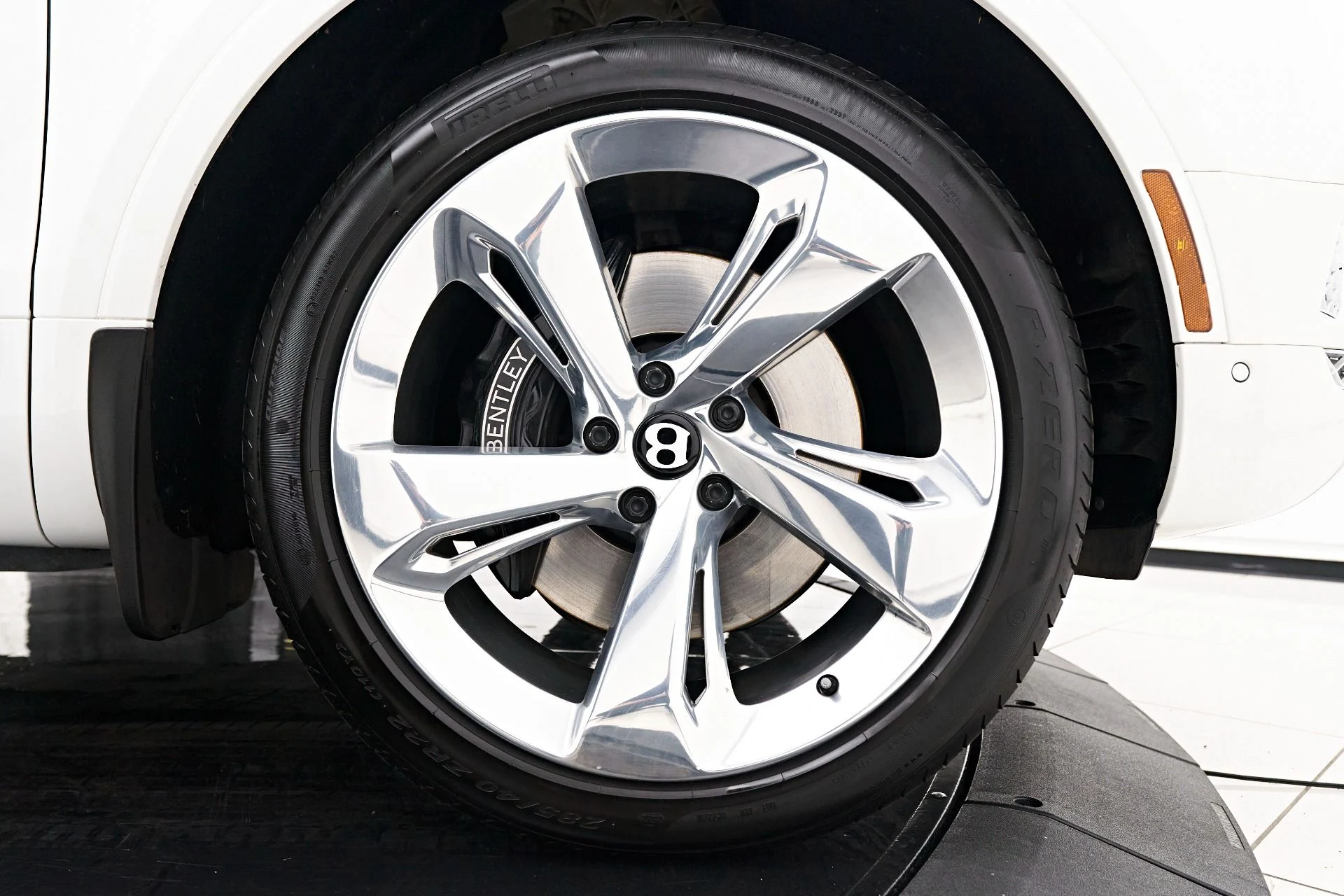 mph019_1642014597_Used_2018_Bentley_Bentayga_Mulliner_1709693685_3119152944