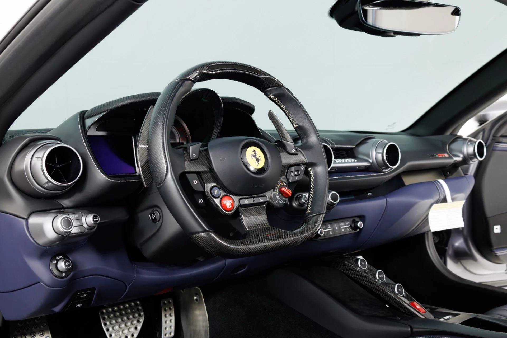 mph019_1644415698_Used_2021_Ferrari_812_GTS_1778536432_1f6413ffd9