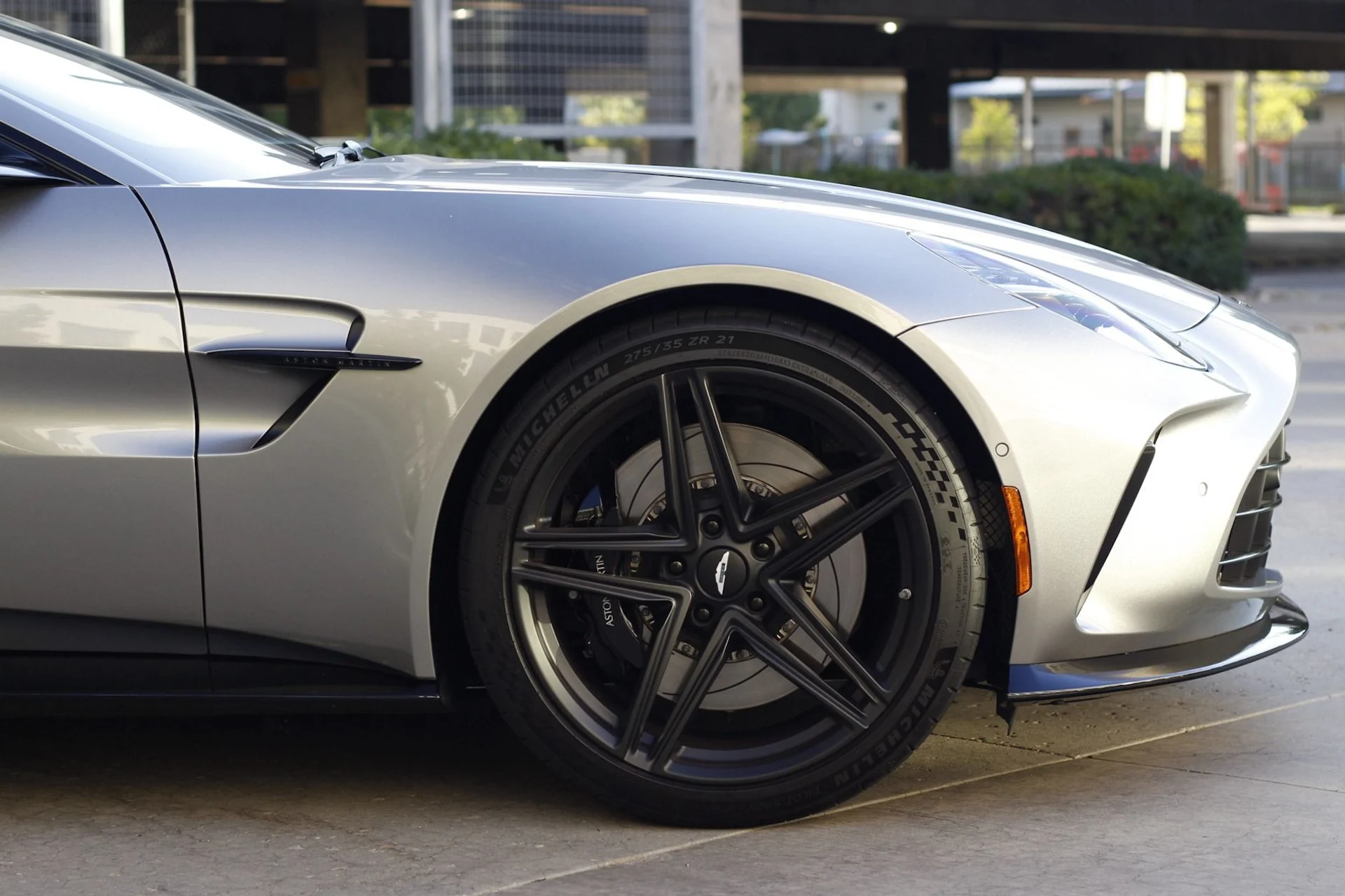 mph019_1648785763_Used_2025_Aston_Martin_Vantage_1788306658_a031dbd7de