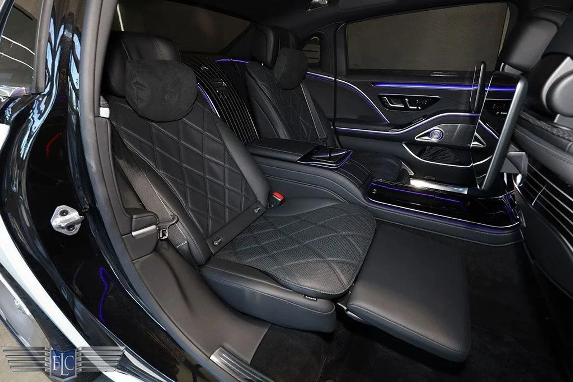 mph019_1652595994_used_2021_mercedes_benz_s_class_maybachs5804matic_6305_23019538_20_1024_9500ec2300