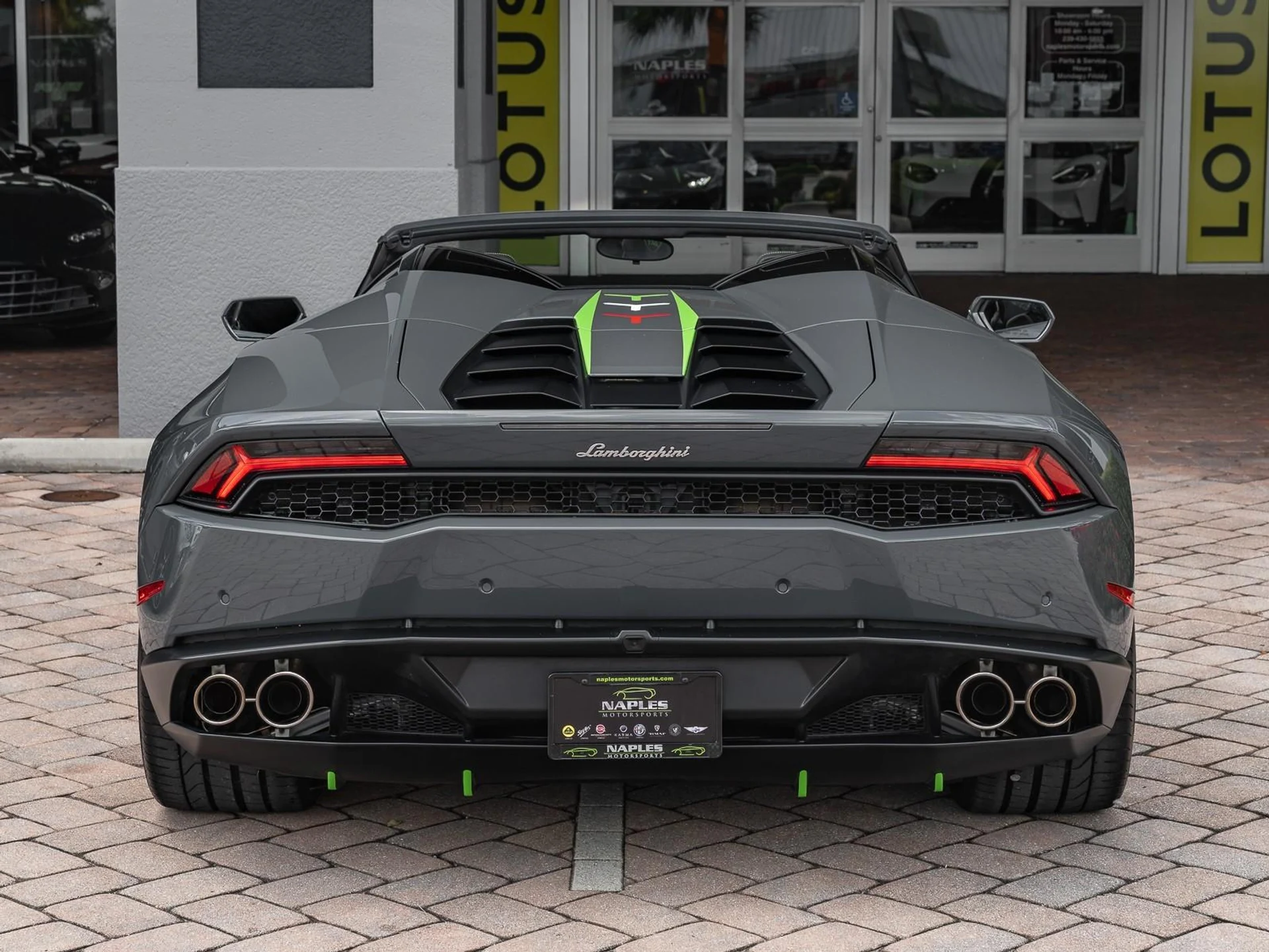 mph019_1654174812_Used_2016_Lamborghini_Huracan_LP_610_4_Spyder_1756498243_e6bbb150bf