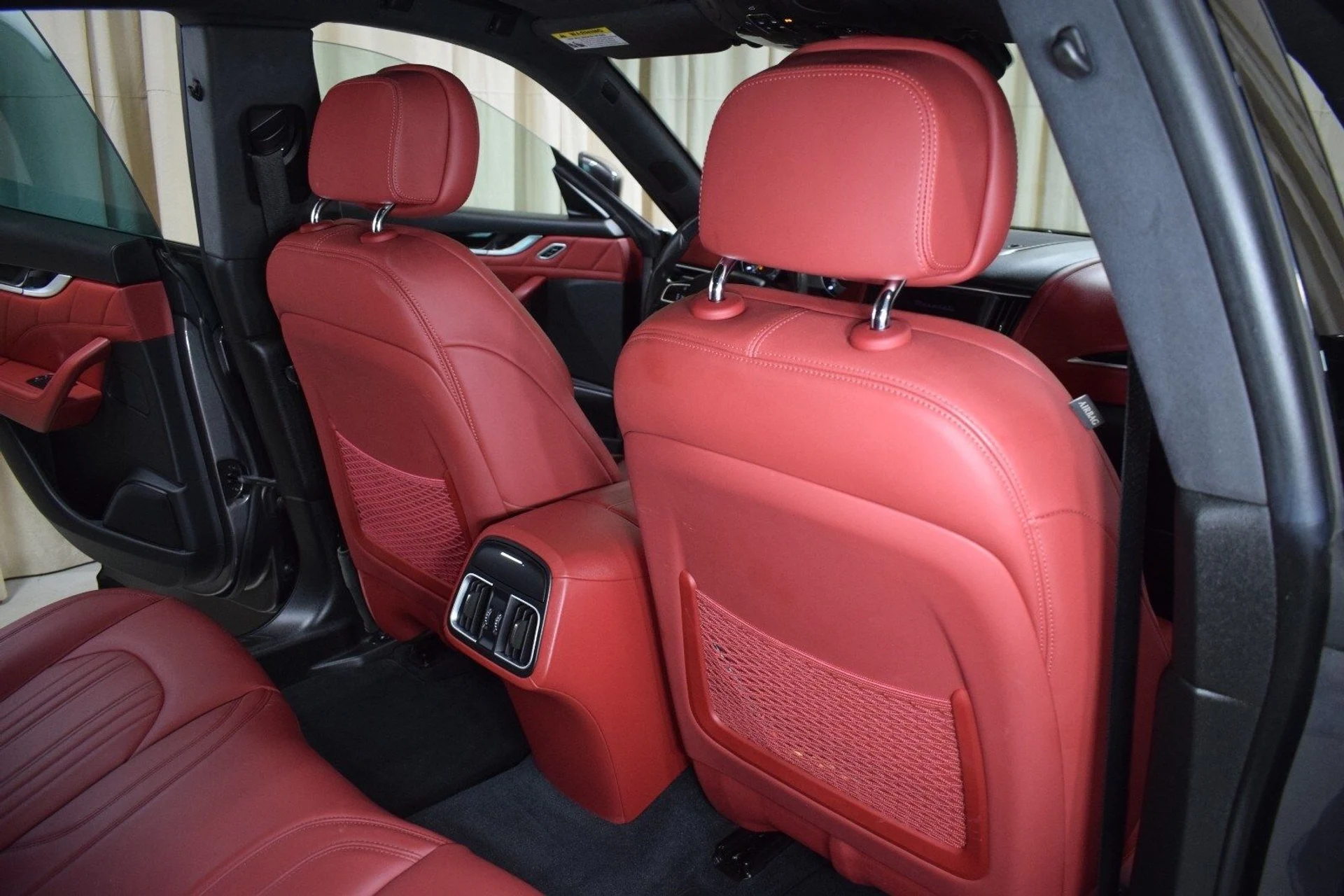 mph019_165651671_298c89e87c35d861a60fe91bf052ebfcx_d0391d7f55