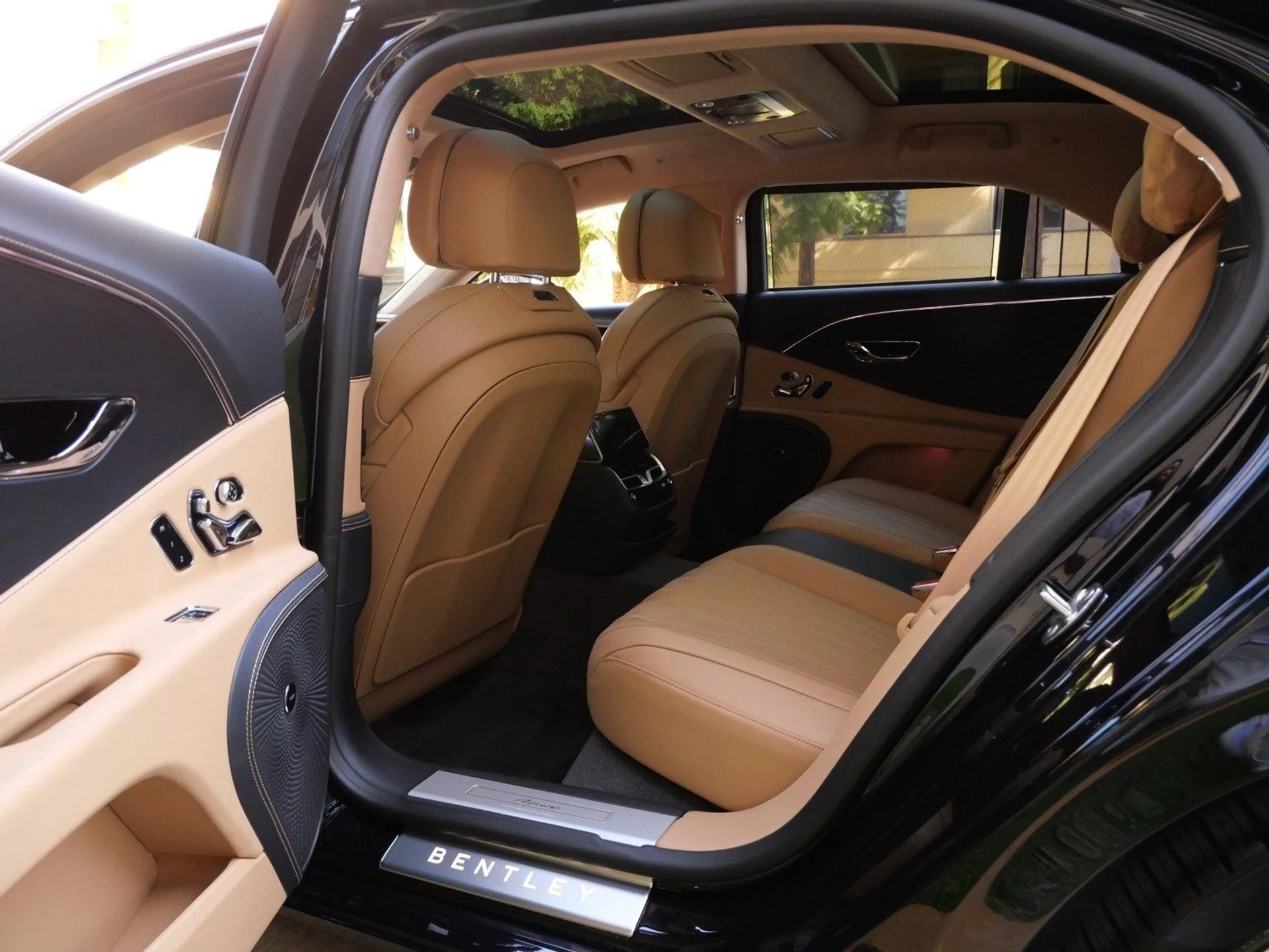 mph019_1659832199_1601b35f0cbd94d761cae081e02af589x_f113ed8096