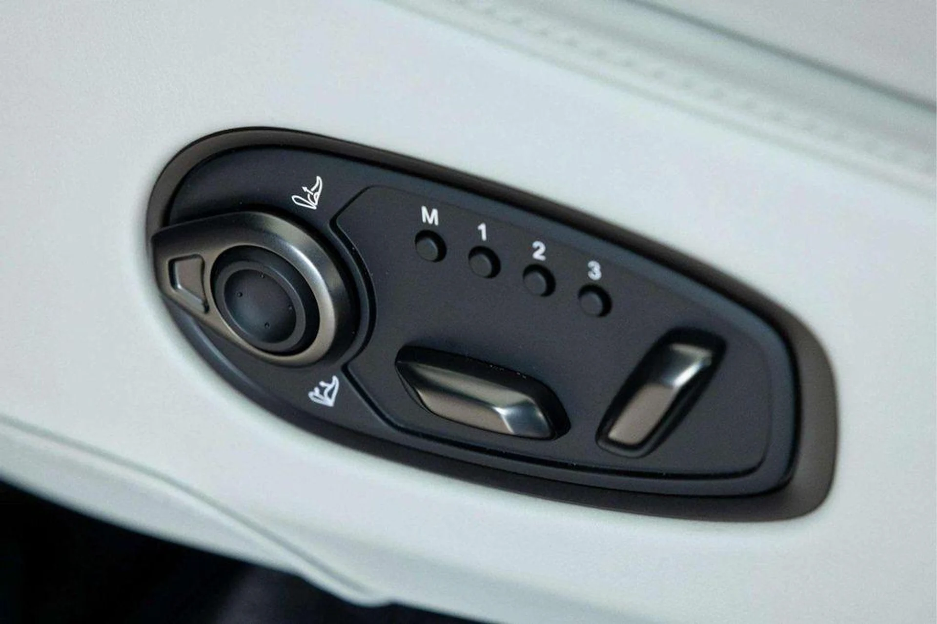 mph019_1663821257_Kzct_Khfwdp_E0_U5_D1fmla_Wzz_Hv_Dw_92fb55cfcc