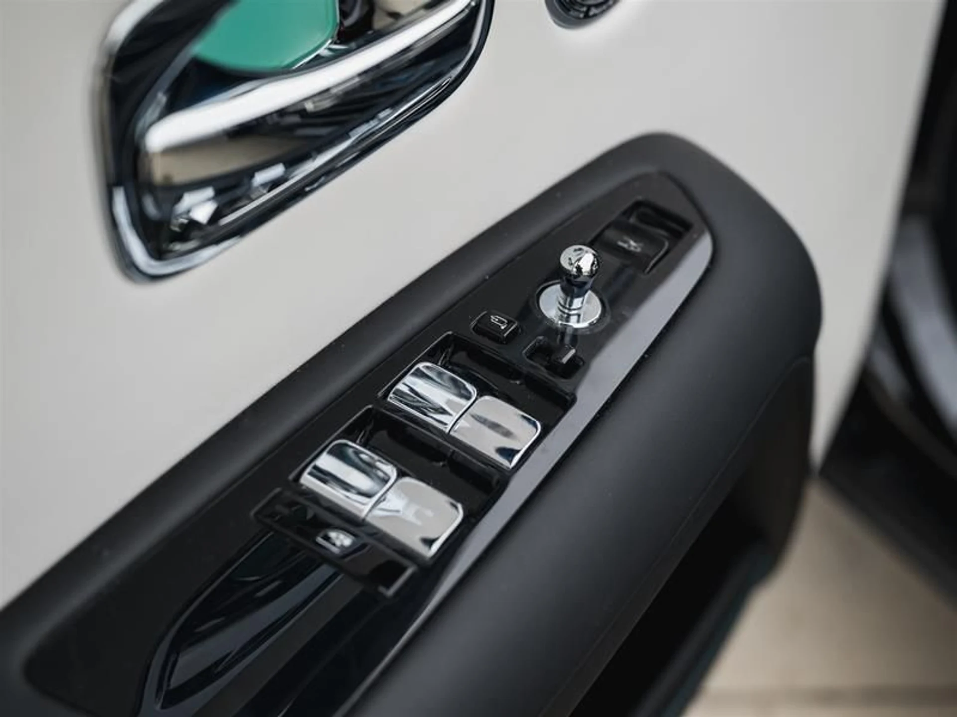 mph019_16674373_fceamgfy_e036fb07e0