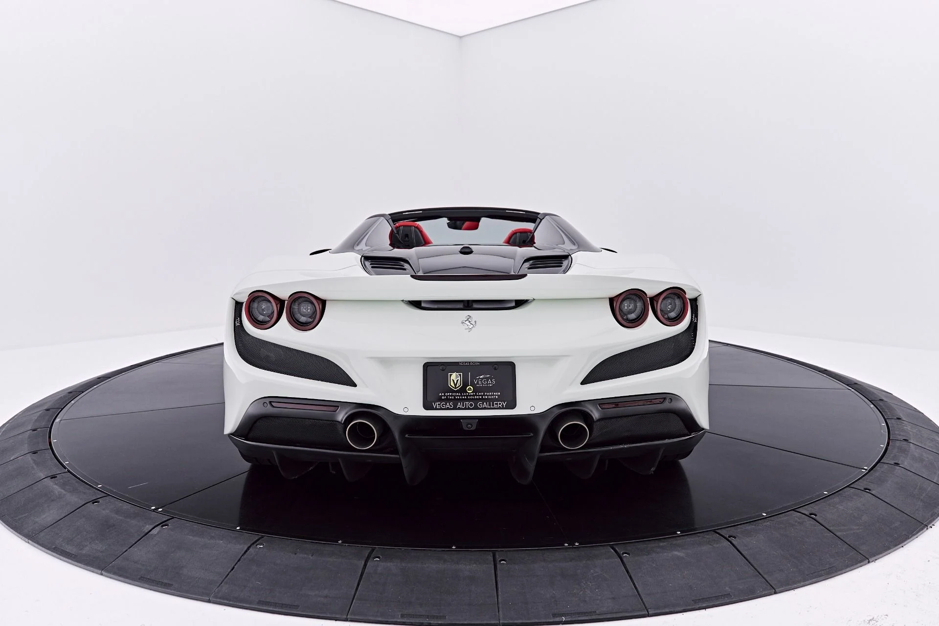 mph019_1672030690_Used_2022_Ferrari_F8_Spider_Base_1784162248_50e0180b0c