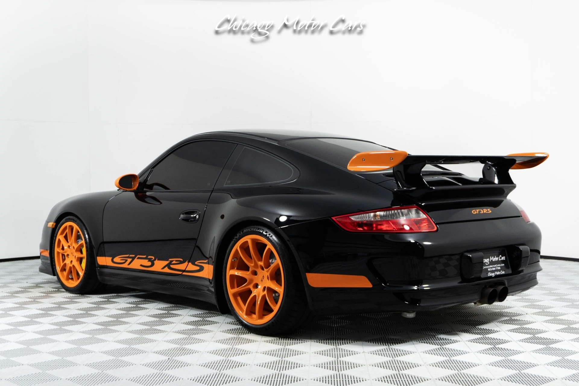 mph019_1684772537_13459_p20_l_bd809a3498