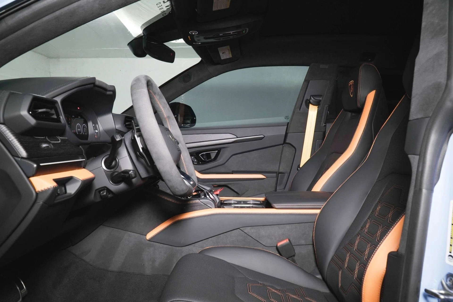 mph019_1685721986_Used_2025_Lamborghini_Urus_SE_1781248569_2c57194281