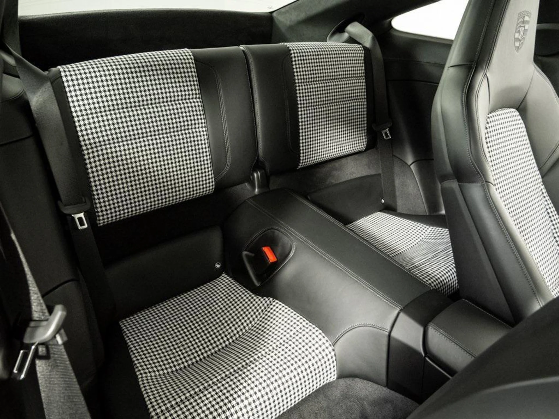 mph019_1693036329_ipk950z_Zrx9_XI_74e5g_Zbg_PAAM_Ag_f6f408e209