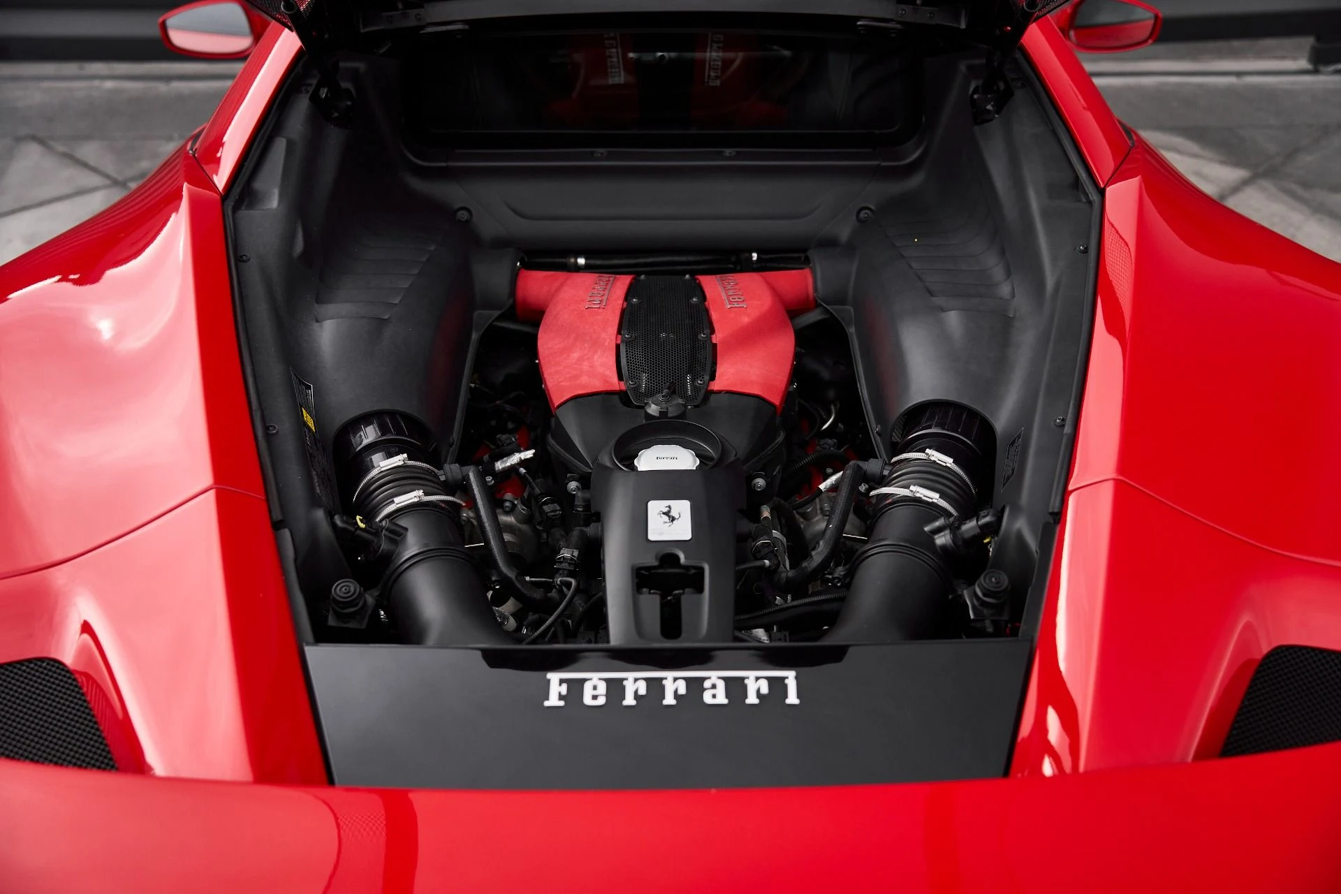 mph019_170423377_Used_2020_Ferrari_F8_Tributo_Base_1761597624_af1982639b