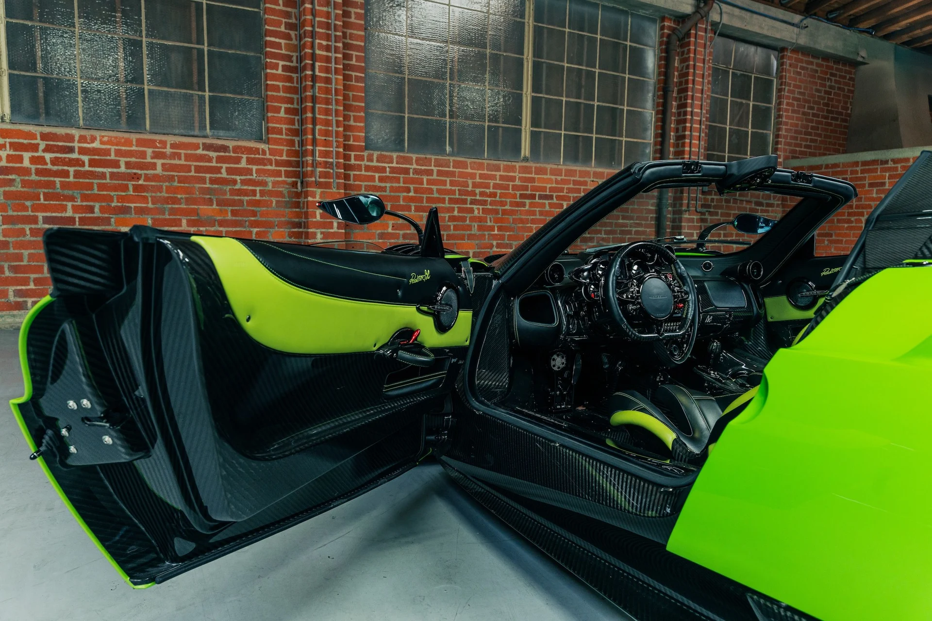 mph019_1711601234_b4ba06df87be4afaa2bc463e563a99a1_aa970ee210