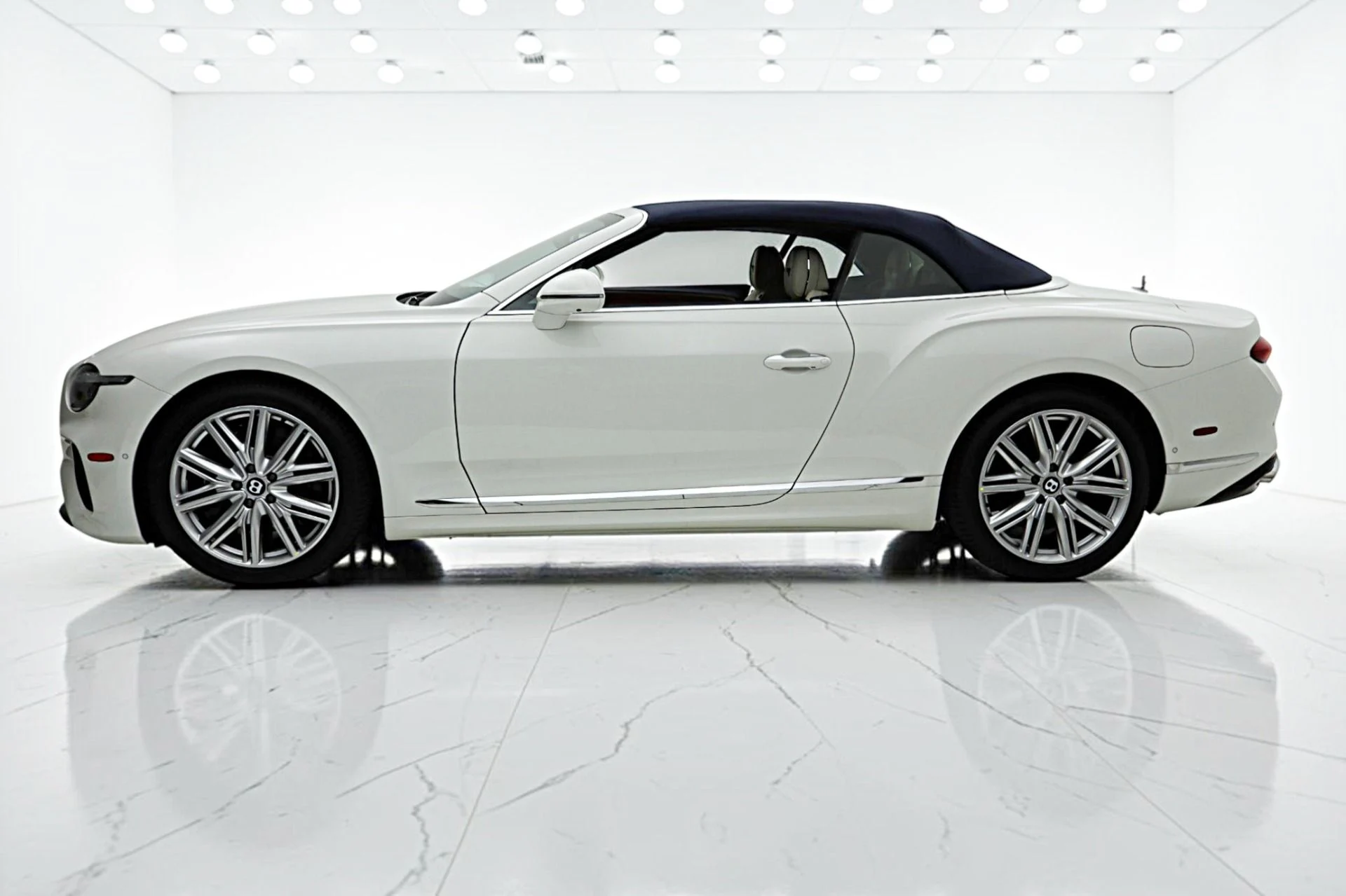 mph019_171188743_New_2026_Bentley_Continental_GTC_b1aacb2e66