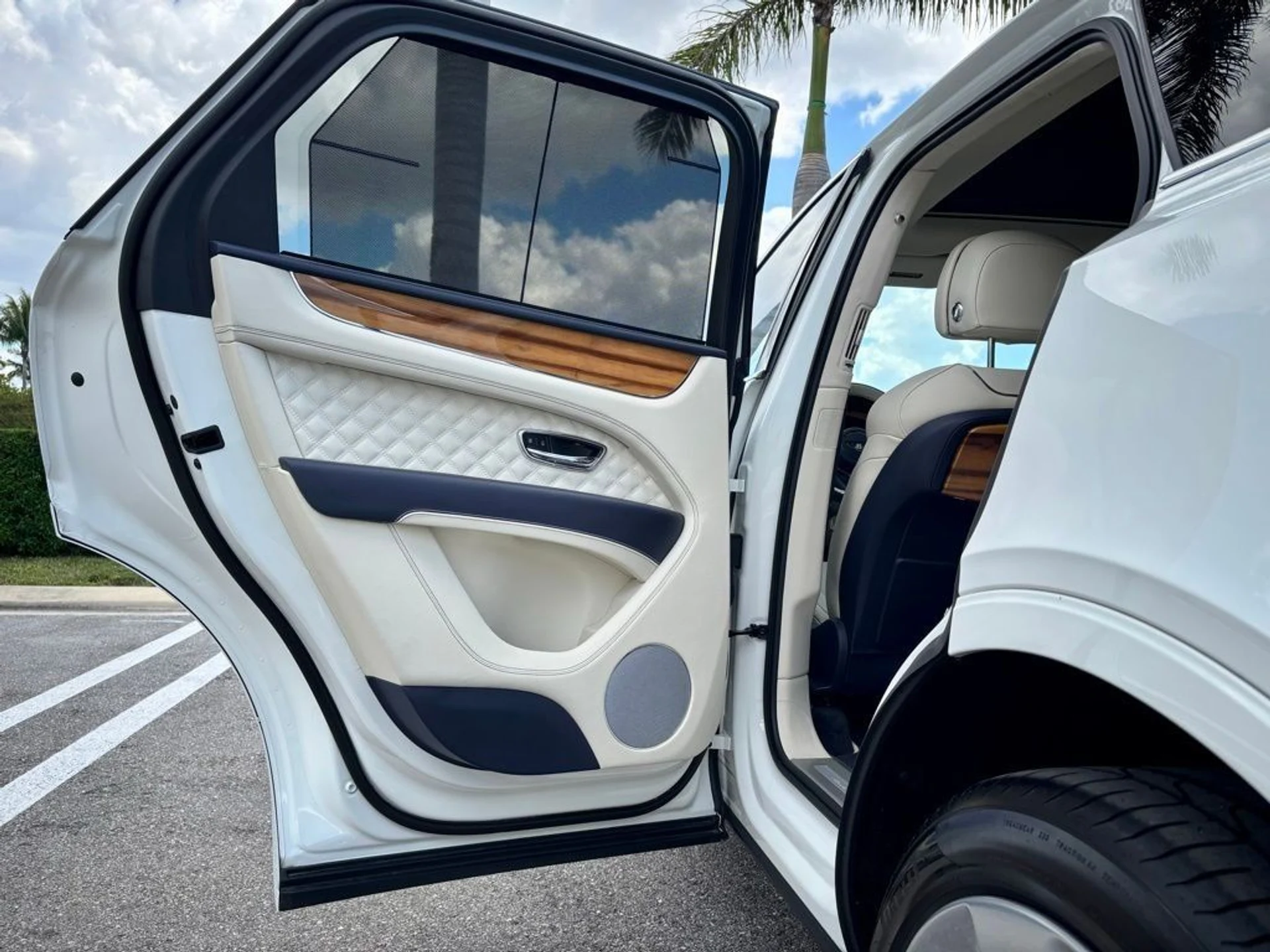 mph019_1717752068_d54c6c59f80a59c96b9158ebb6c3dfde_3a1484a5f0