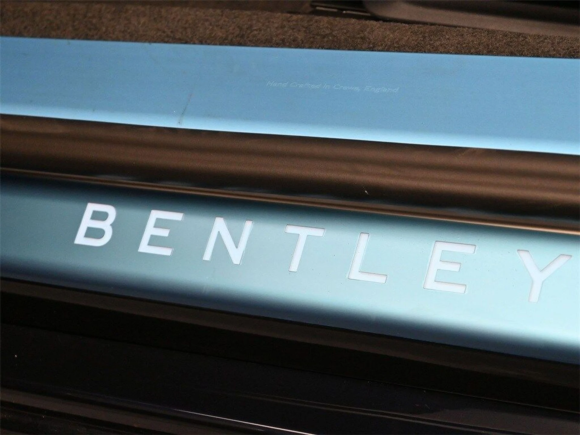 mph019_171933455_82466bbe383321efdb697d314d542fc2x_00ab185b82