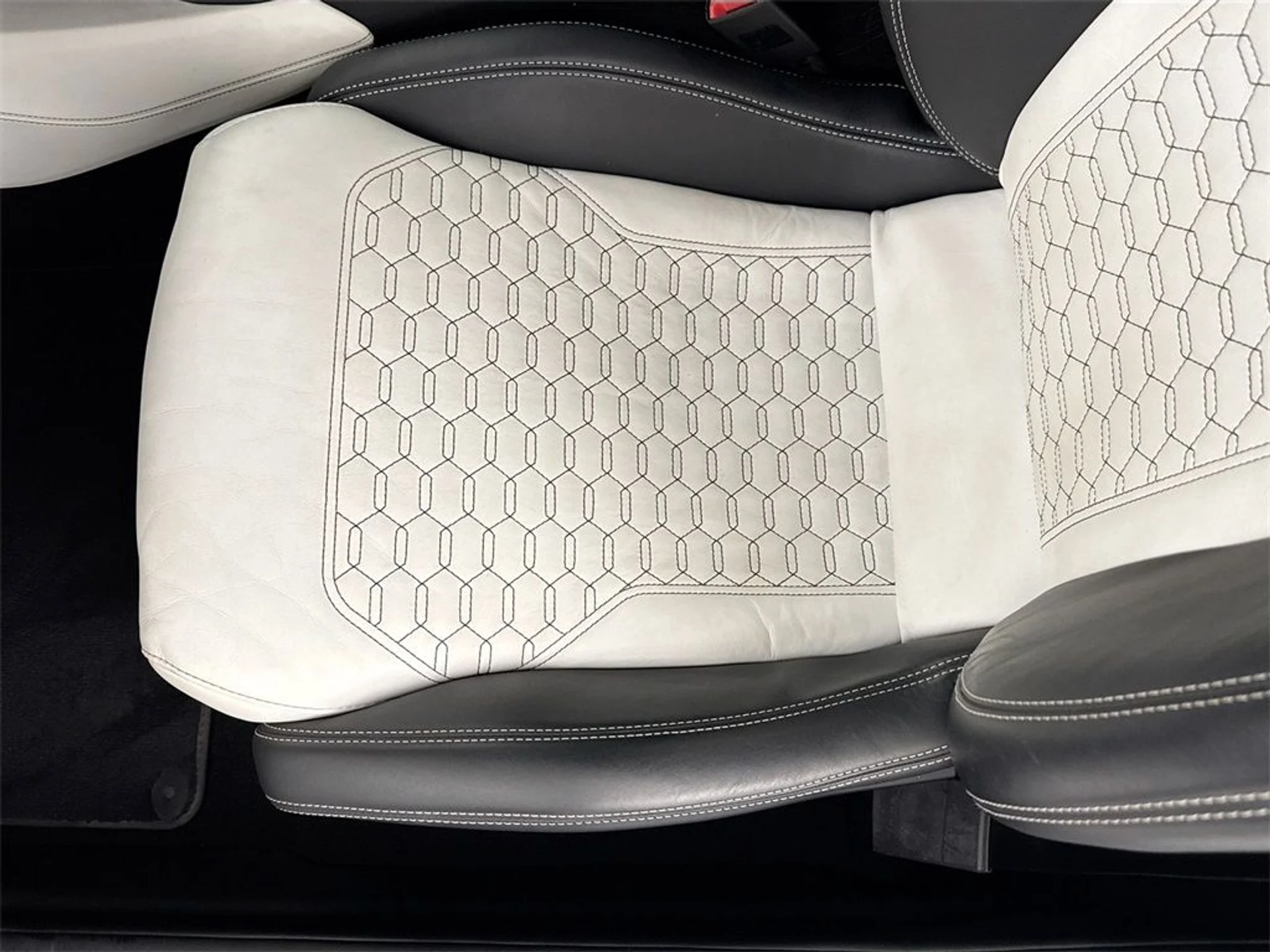 mph019_172103468_b326f0c6452b72ca71ae7d5b9f3c8443_7ffd4981f7