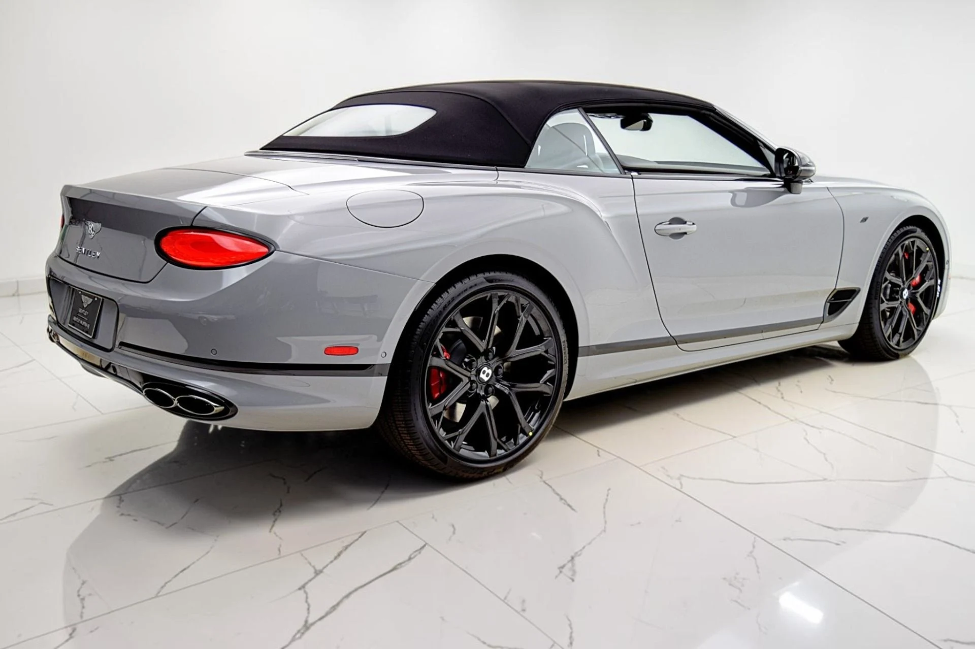 mph019_1729724821_Used_2023_Bentley_Continental_GTC_S_V8_LEASE_OPTIONS_AVAILABLE_6c1acbdbc7