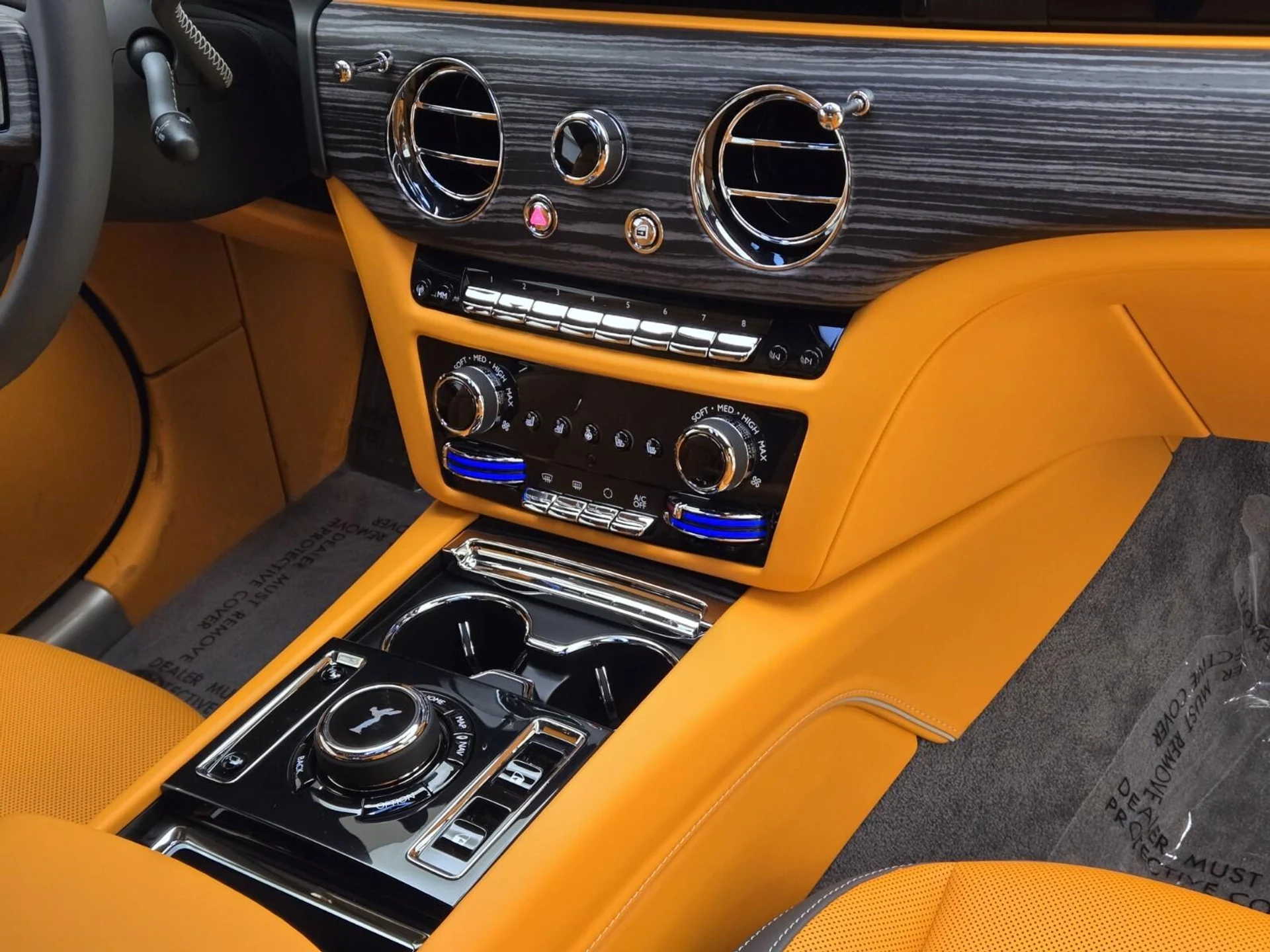 mph019_174302368_New_2025_Rolls_Royce_Spectre_1753162508_2d98cb4fef