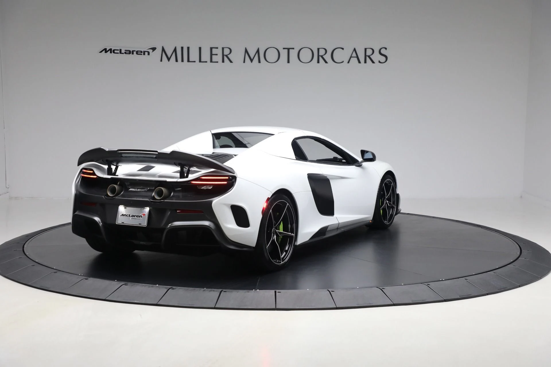 mph019_1749116591_Used_2016_Mc_Laren_675_LT_Spider_d24b7b938c