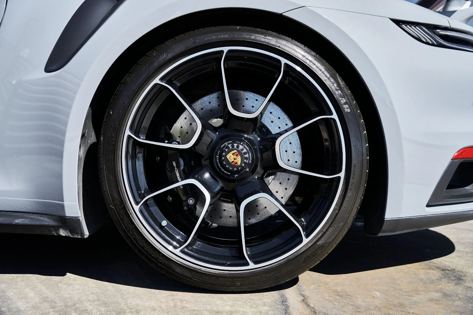 mph019_1753840777_Used_2024_Porsche_911_Turbo_S_1773967986_46ee03dacd