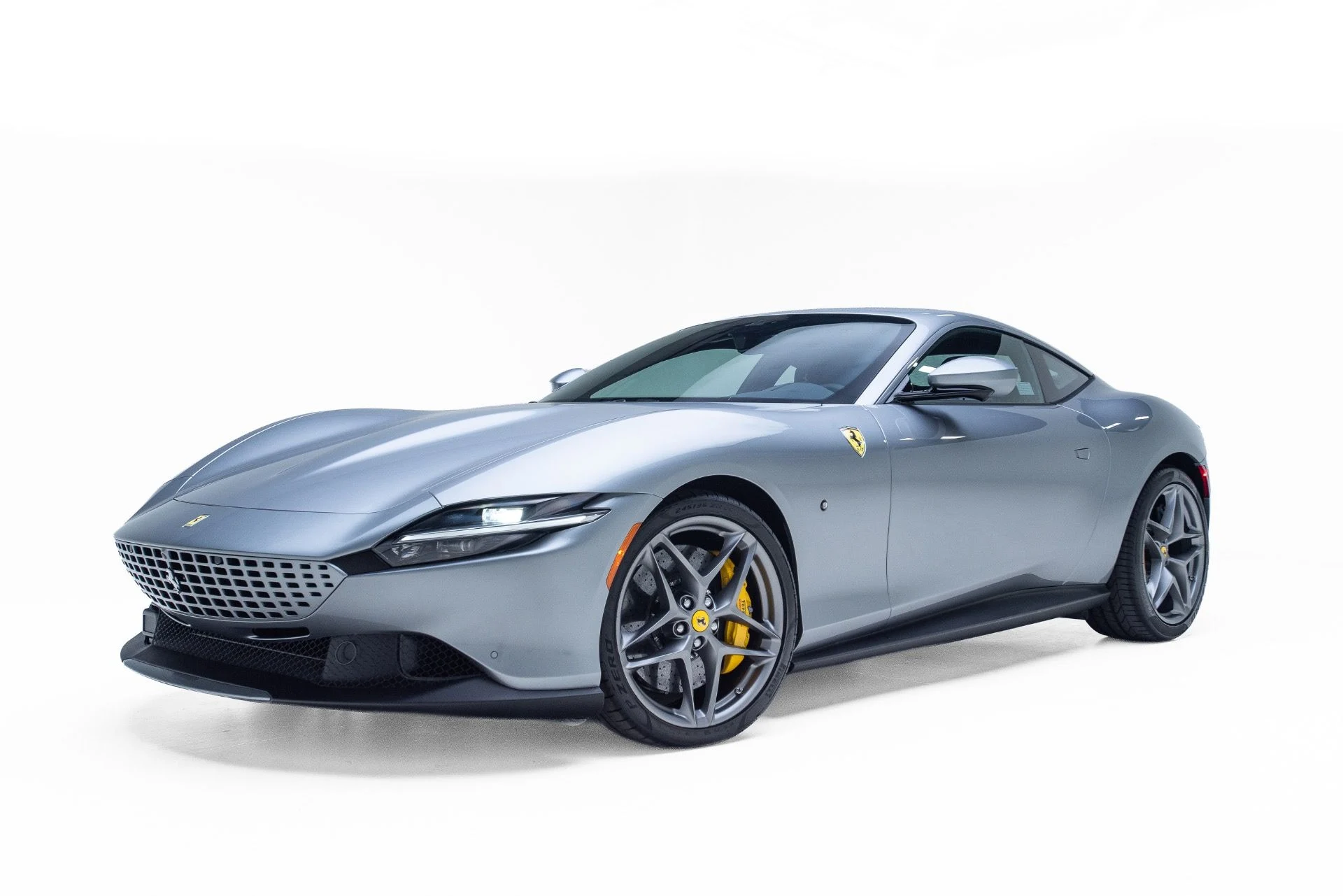 mph019_1754424967_Used_2023_Ferrari_Roma_1786147608_789628bf5d