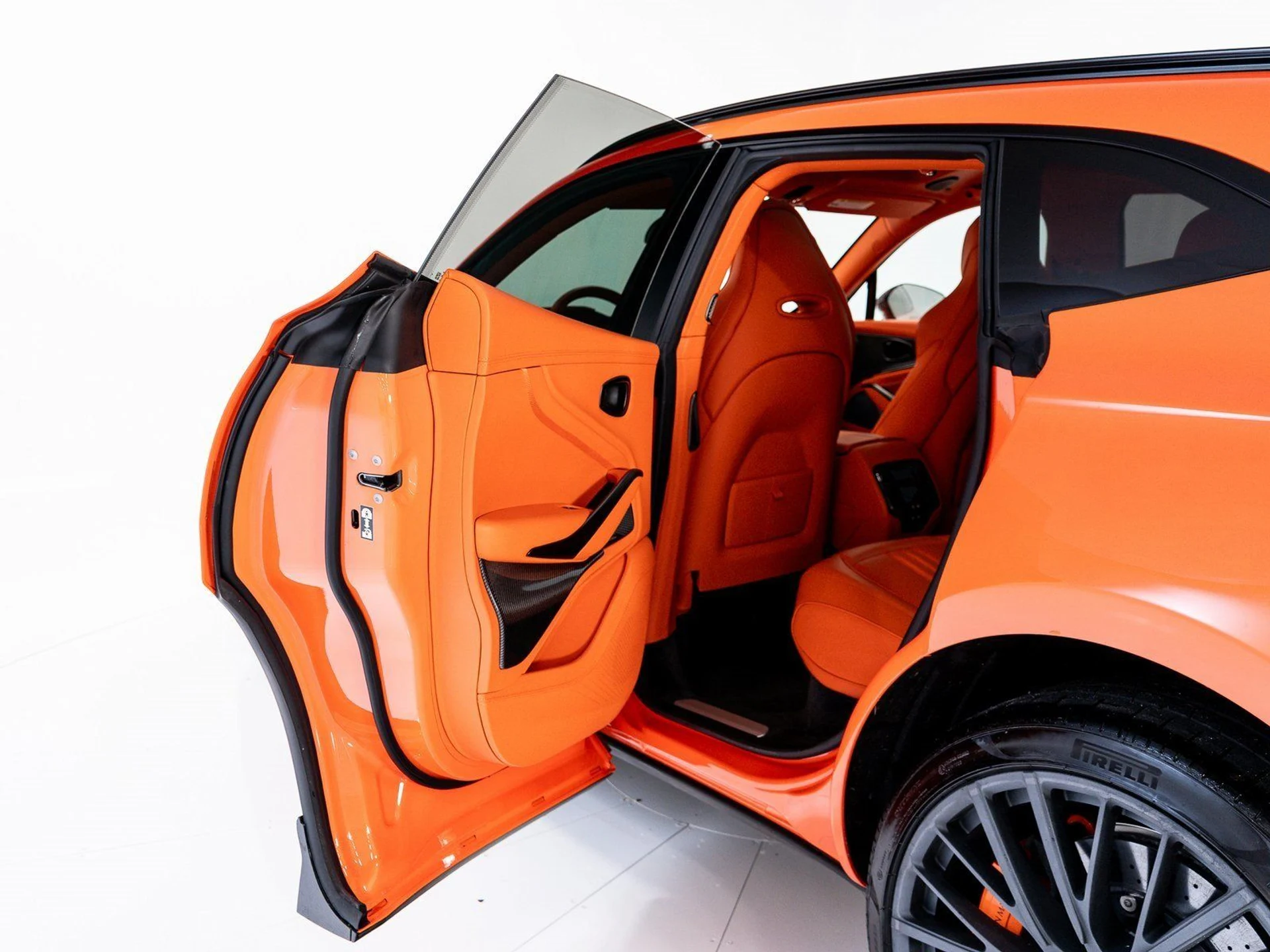 mph019_1756068169_121b2b23056bcbc25e533045a69782dc_b17e3df1e1